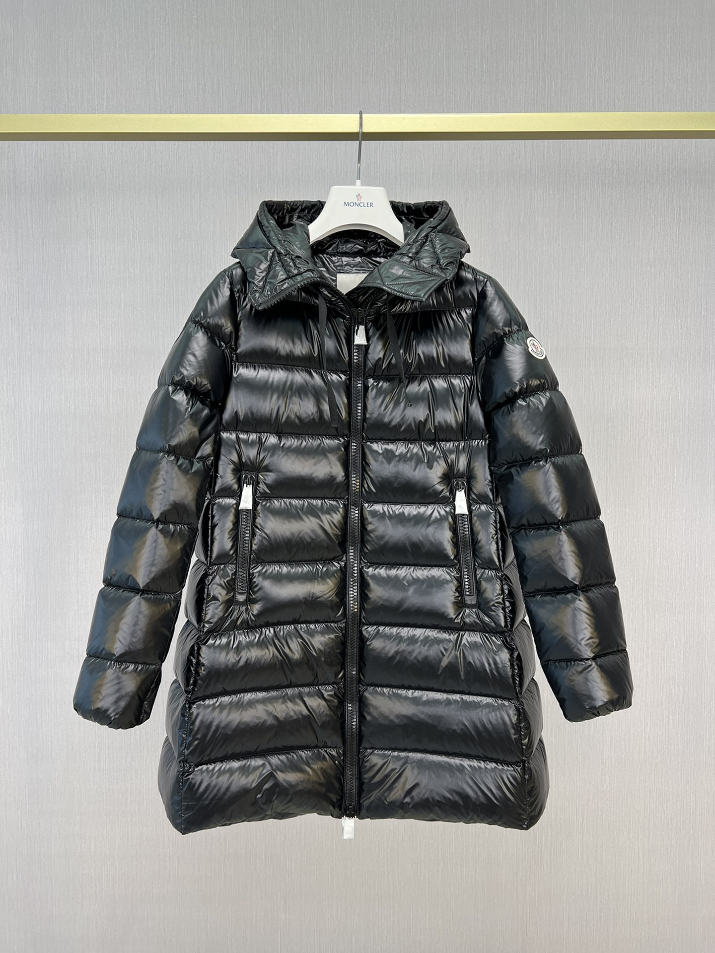 Cheap Moncle Thick Coats For Women in 216620, $150 USD- [IB216620] - Replica Moncle Thick Coats For Women