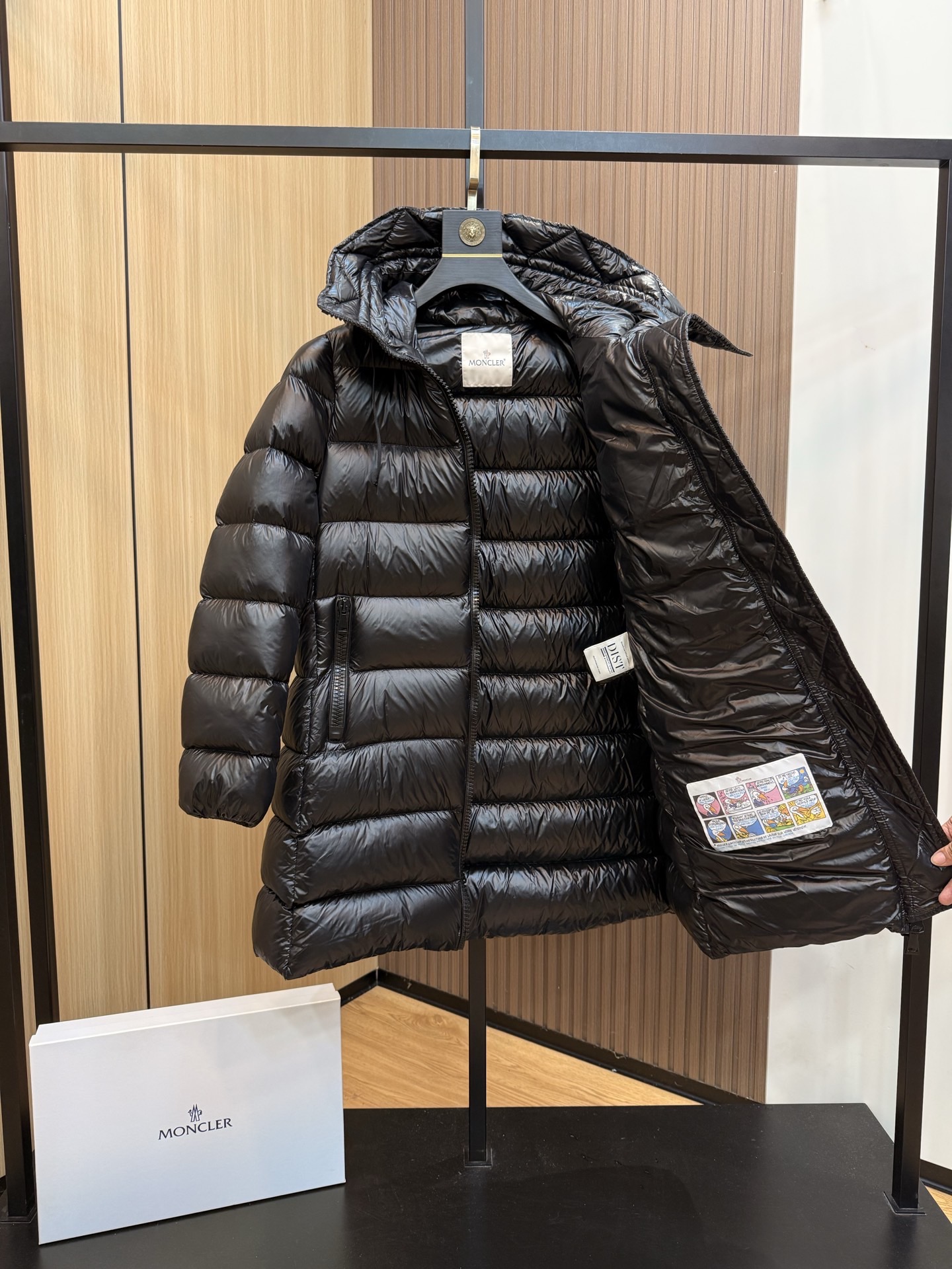Cheap Moncle Thick Coats For Women in 216620, $150 USD- [IB216620] - Replica Moncle Thick Coats For Women