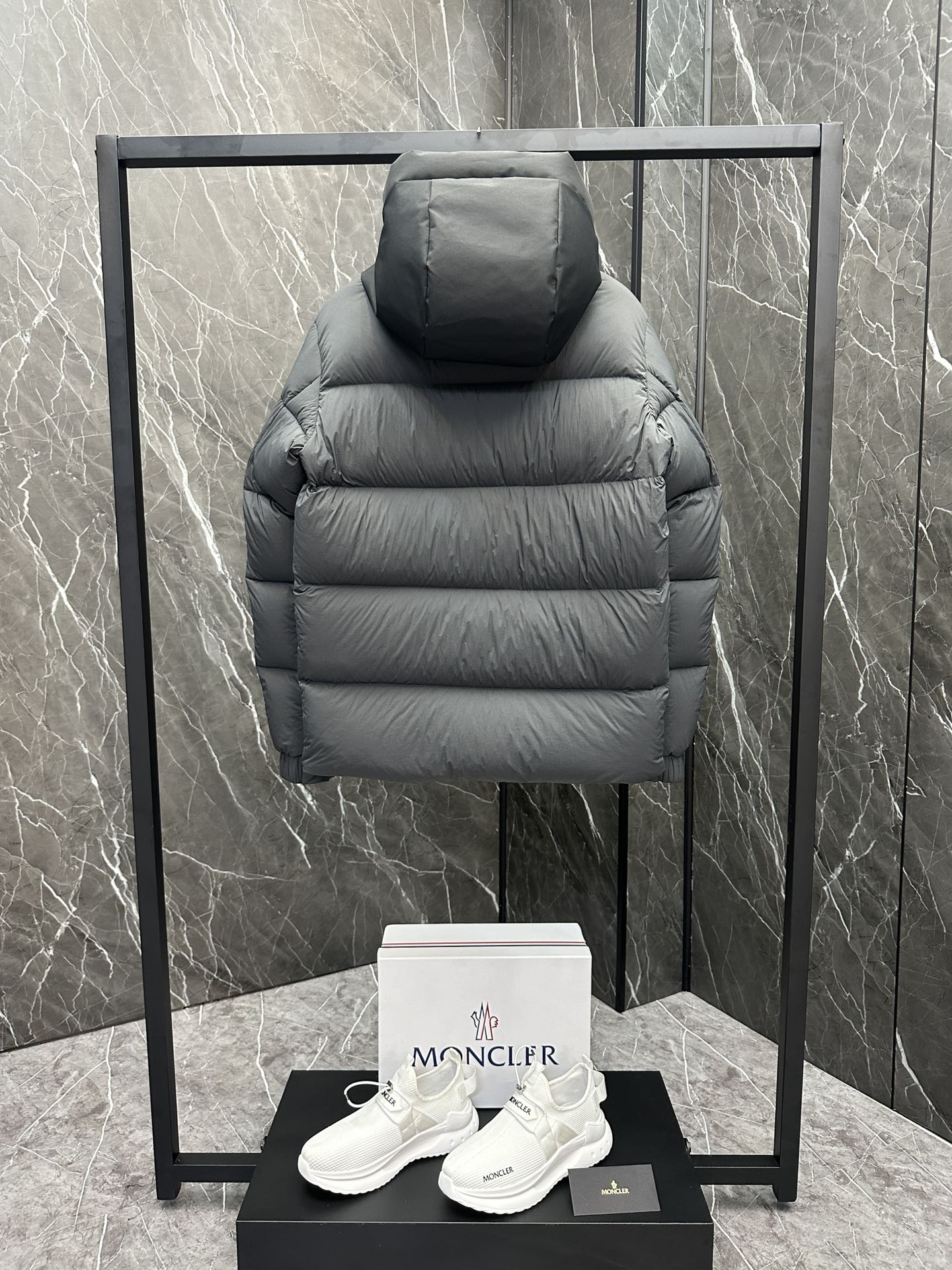Cheap Moncle Thick Coats For Men in 216626, $160 USD- [IB216626] - Replica Moncle Thick Coats For Men