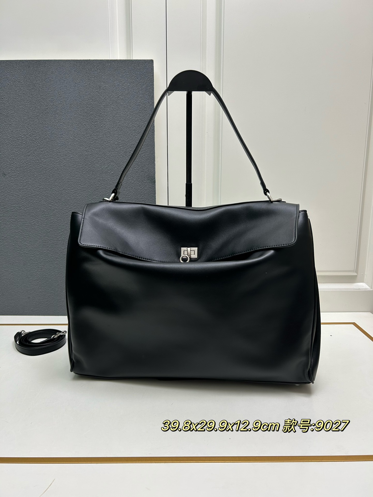 Cheap Balenciaga high quality Handbags in 216641, $105 USD- [IB216641] - Replica Balenciaga high quality Handbags