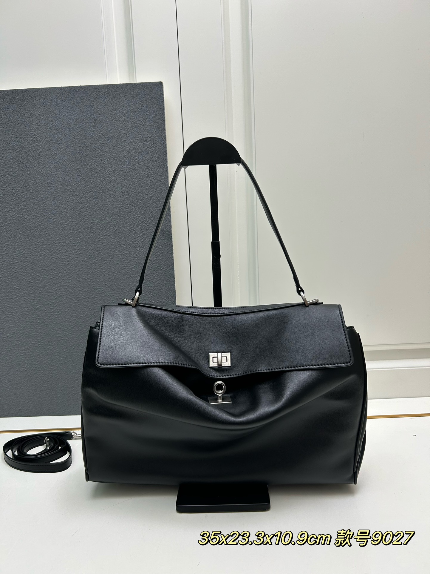 Cheap Balenciaga high quality Handbags in 216644, $105 USD- [IB216644] - Replica Balenciaga high quality Handbags