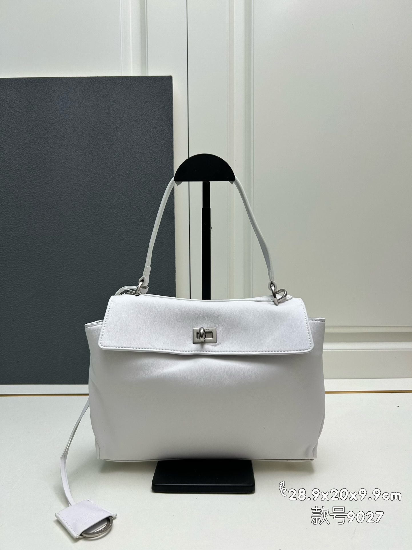 Cheap Balenciaga high quality Handbags in 216647, $105 USD- [IB216647] - Replica Balenciaga high quality Handbags