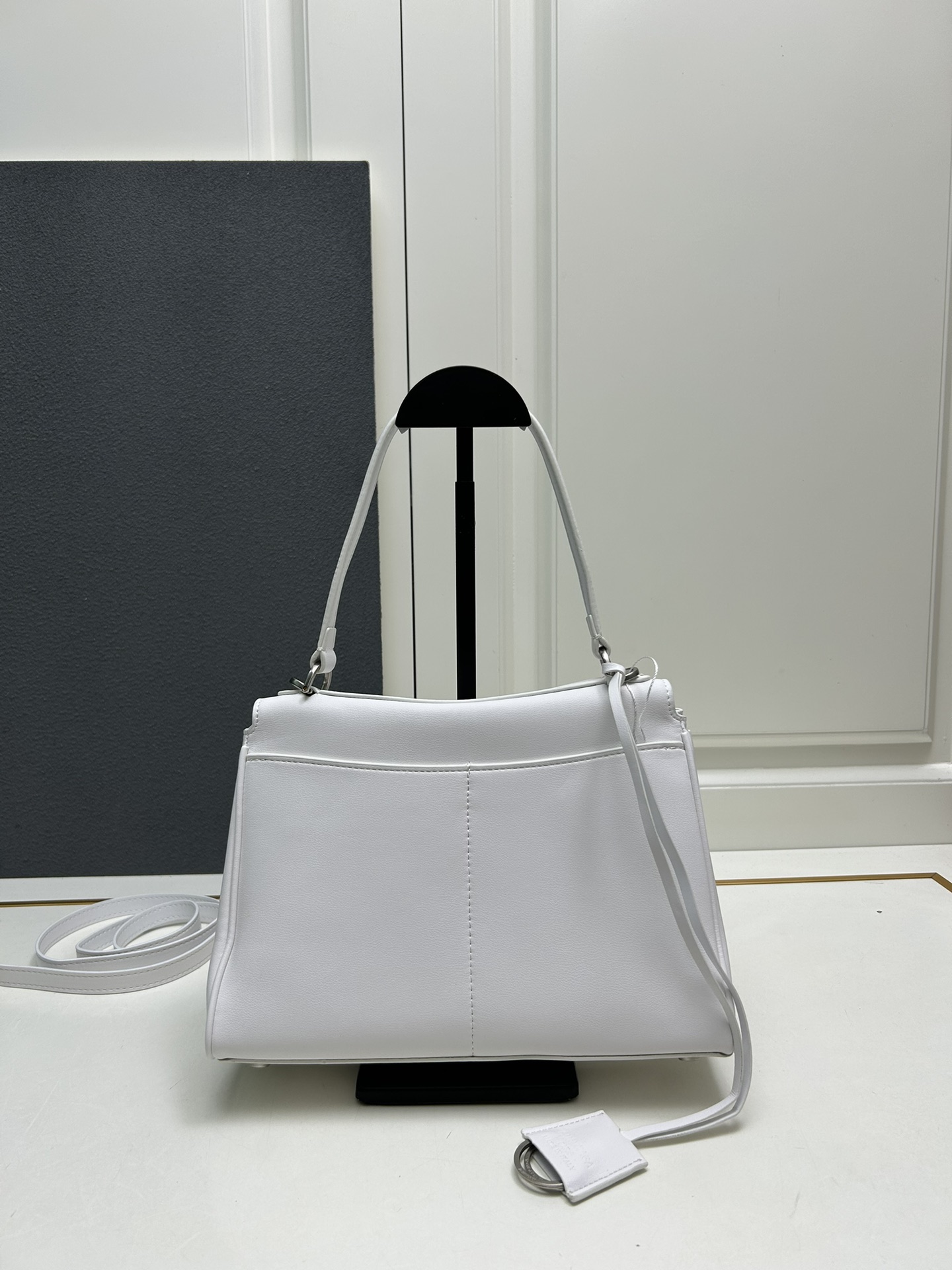 Cheap Balenciaga high quality Handbags in 216647, $105 USD- [IB216647] - Replica Balenciaga high quality Handbags