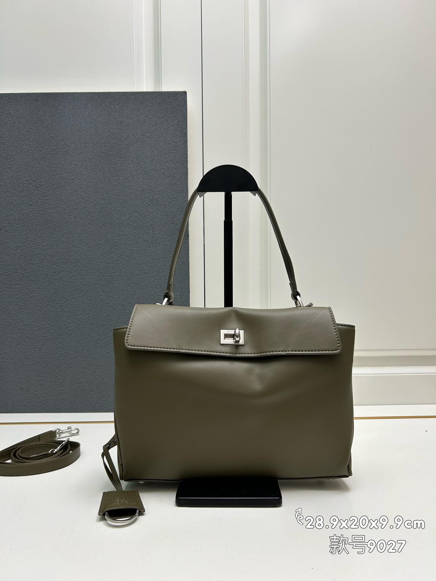 Cheap Balenciaga high quality Handbags in 216649, $105 USD- [IB216649] - Replica Balenciaga high quality Handbags