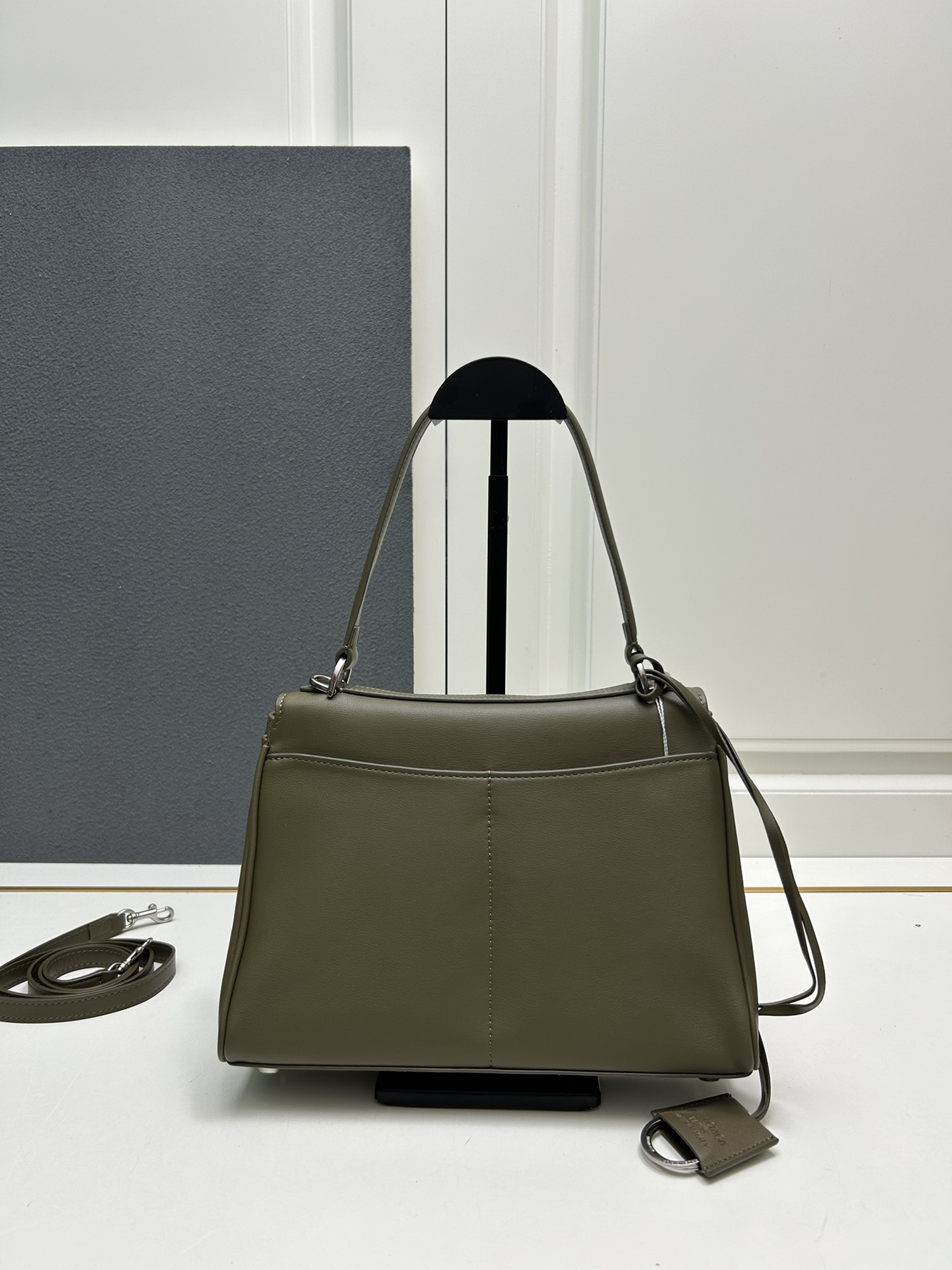 Cheap Balenciaga high quality Handbags in 216649, $105 USD- [IB216649] - Replica Balenciaga high quality Handbags