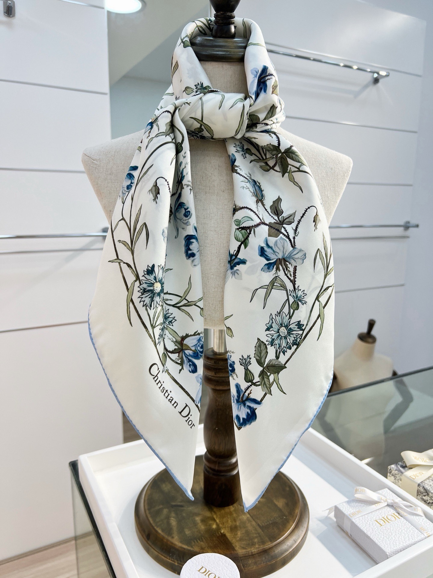 Cheap Dior Scarf in 216665, $50 USD- [IB216665] - Replica Dior Scarf