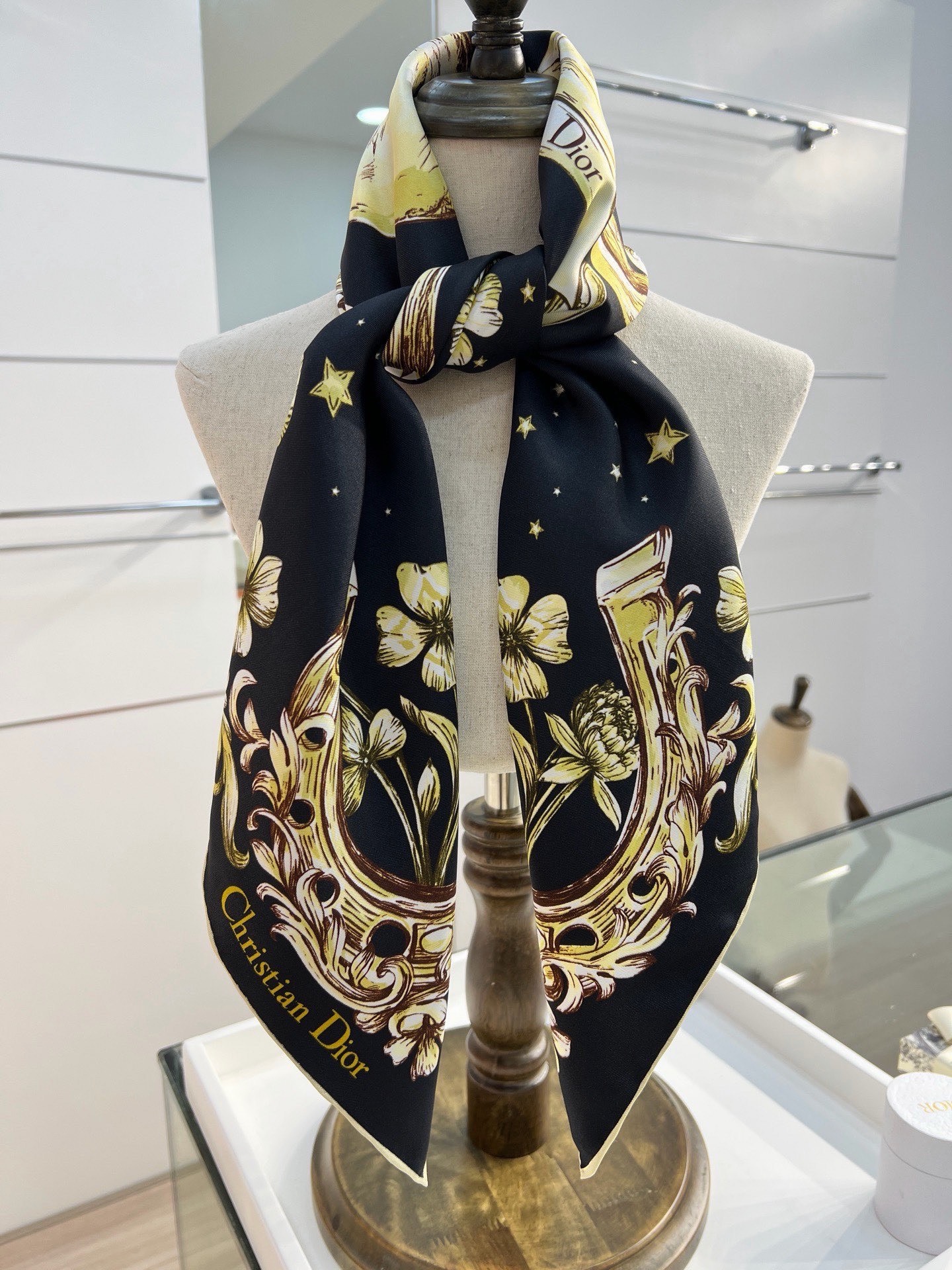 Cheap Dior Scarf in 216670, $50 USD- [IB216670] - Replica Dior Scarf