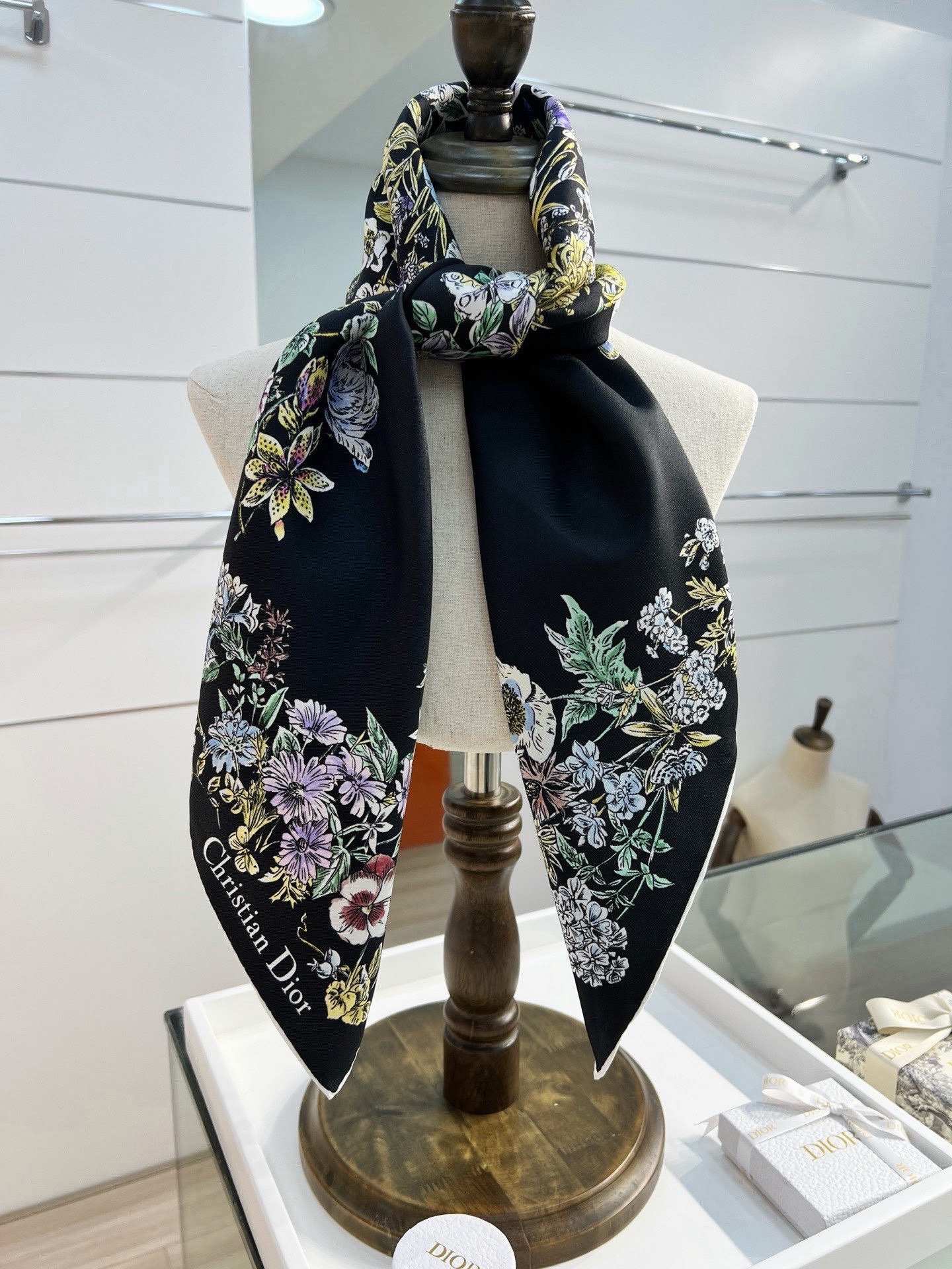 Cheap New Dior high-quality scarf in 216689, $50 USD- [IB216689] - Replica Dior Scarf