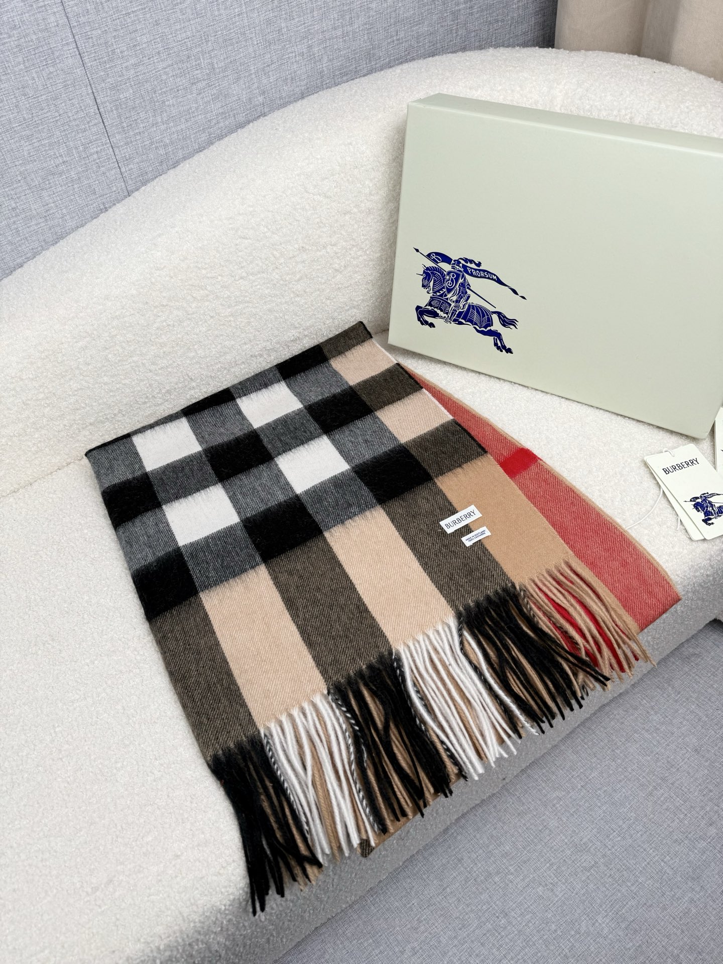 Cheap New Burberry high-quality scarf in 216744, $50 USD- [IB216744] - Replica Burberry Cashmere Scarf