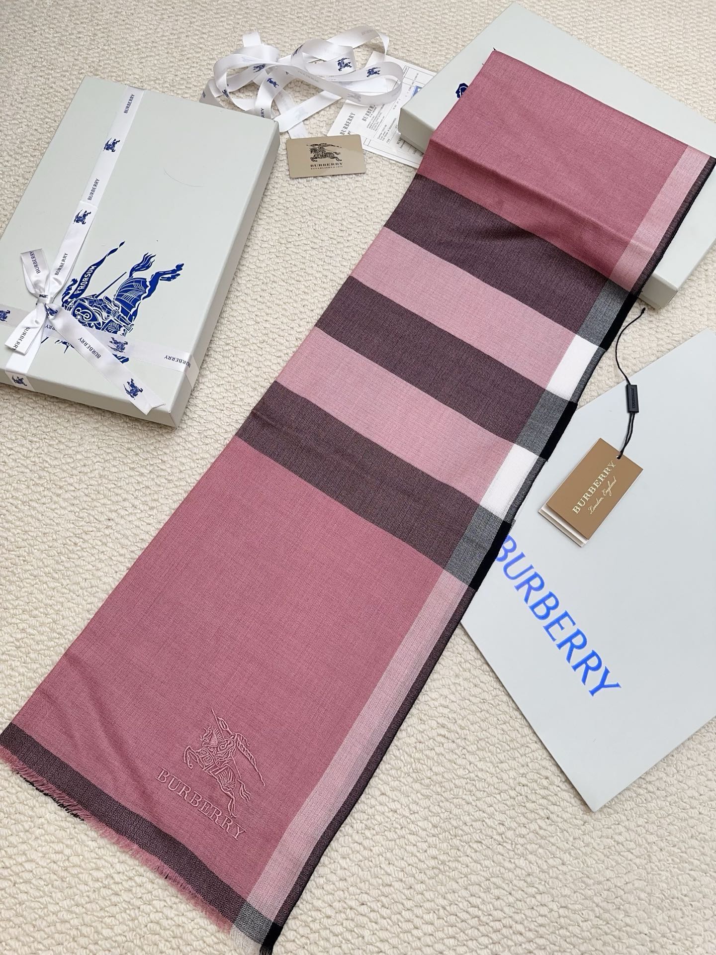 Cheap New Burberry high-quality scarf in 216753, $50 USD- [IB216753] - Replica Burberry Cashmere Scarf