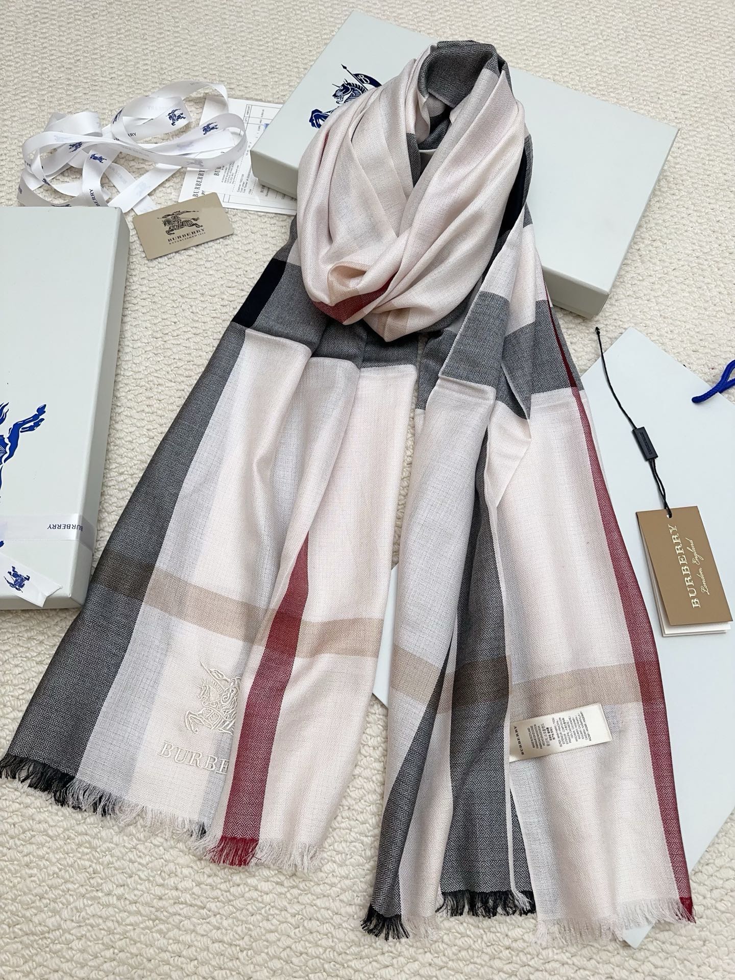 Cheap New Burberry high-quality scarf in 216754, $50 USD- [IB216754] - Replica Burberry Cashmere Scarf