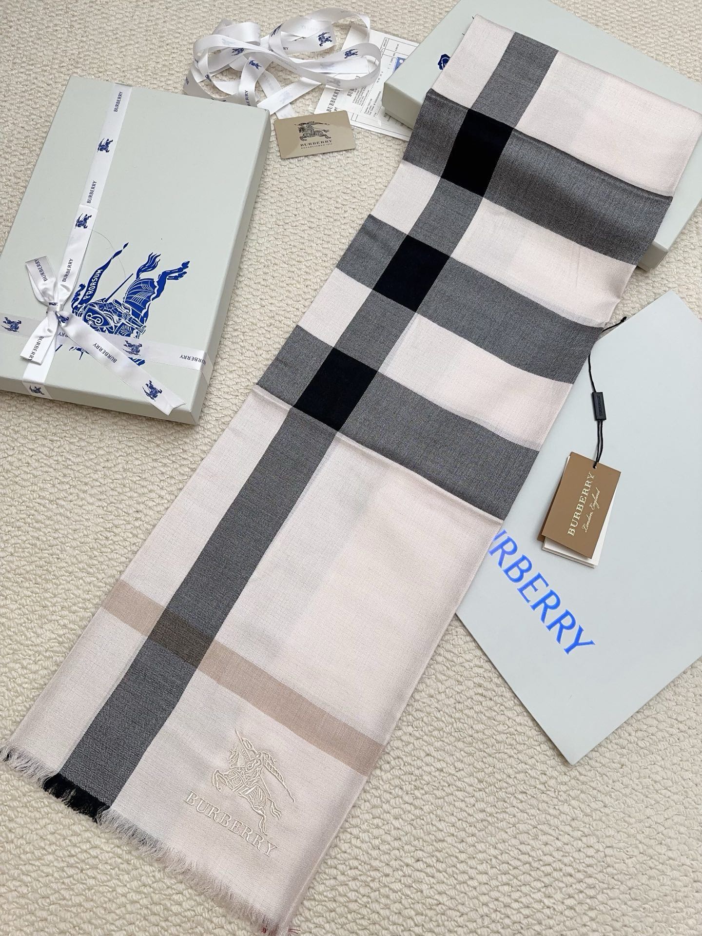 Cheap New Burberry high-quality scarf in 216754, $50 USD- [IB216754] - Replica Burberry Cashmere Scarf