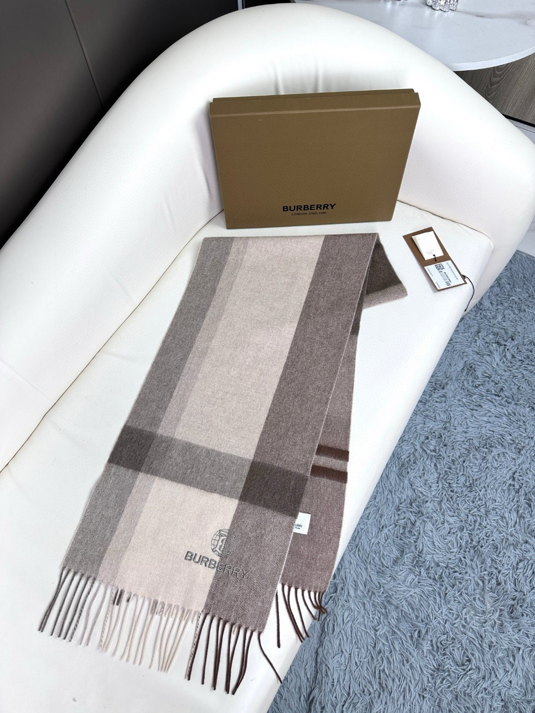 Cheap New Burberry high-quality scarf in 216757, $50 USD- [IB216757] - Replica Burberry Cashmere Scarf