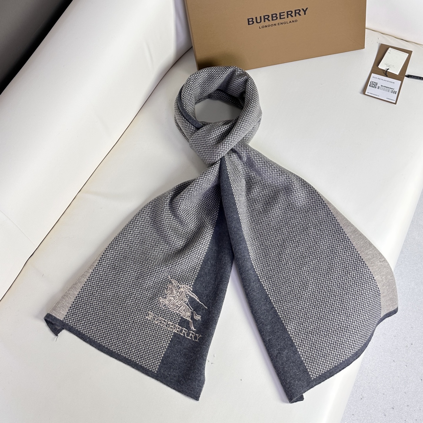 Cheap New Burberry high-quality scarf in 216759, $50 USD- [IB216759] - Replica Burberry Cashmere Scarf