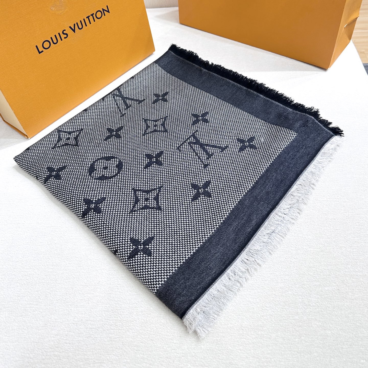 Cheap New Louis Vuitton high-quality scarf in 217007, $50 USD- [IB217007] - Replica Louis Vuitton Lightweight Scarf