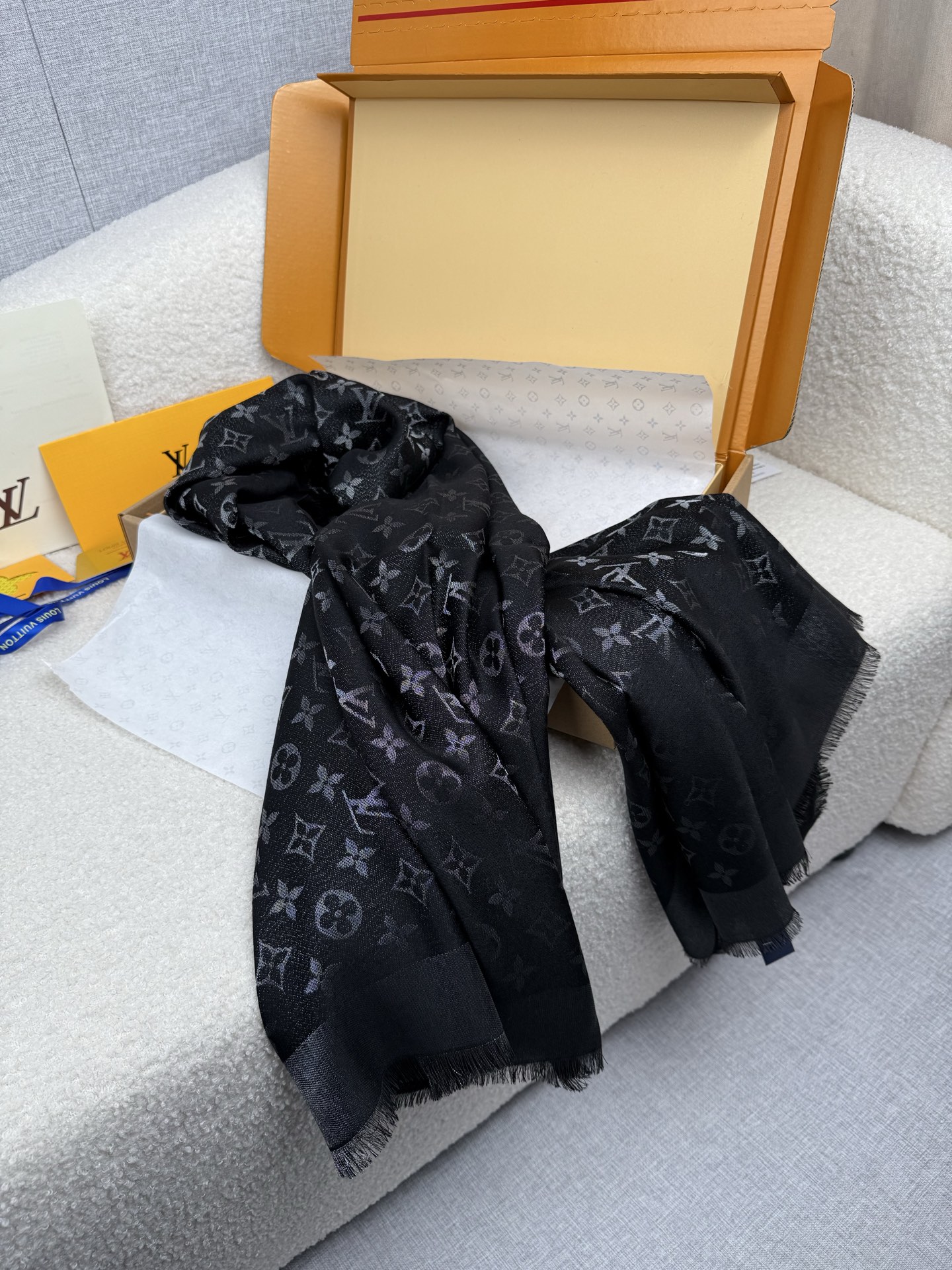Cheap New Louis Vuitton high-quality scarf in 217020, $60 USD- [IB217020] - Replica Louis Vuitton Cashmere Scarf