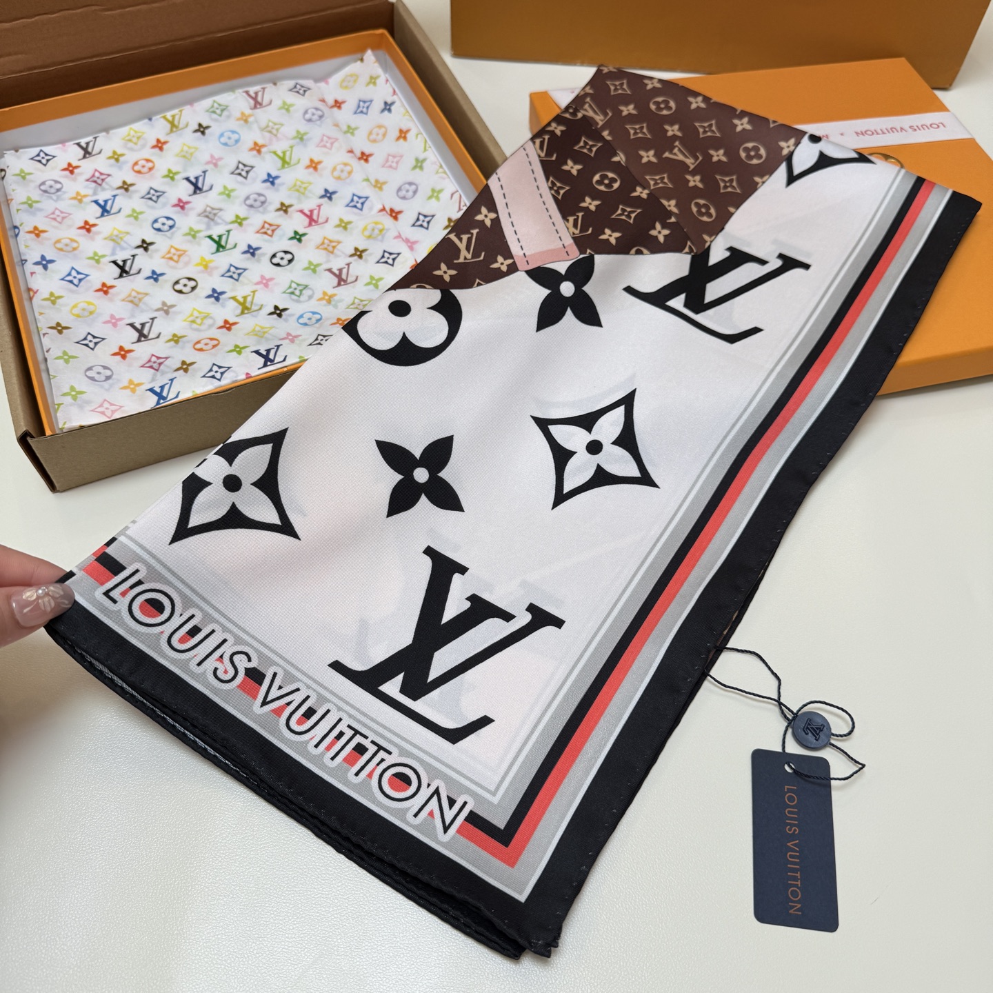 Cheap New Louis Vuitton high-quality scarf in 217023, $55 USD- [IB217023] - Replica Louis Vuitton Cashmere Scarf