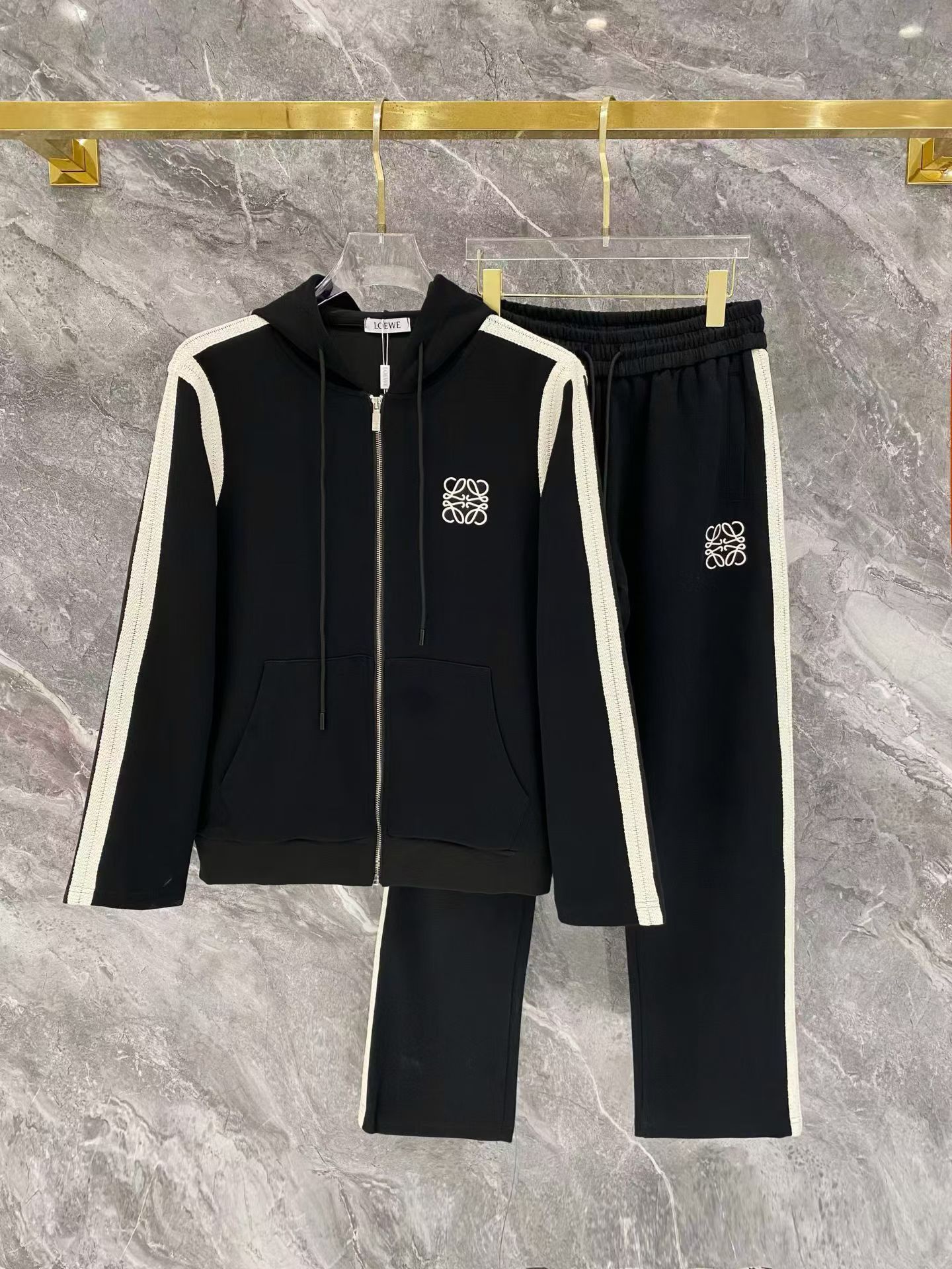 Cheap New Arrivals Loewe Tracksuits For Men in 217072, $105 USD- [IB217072] - Replica Loewe Tracksuits