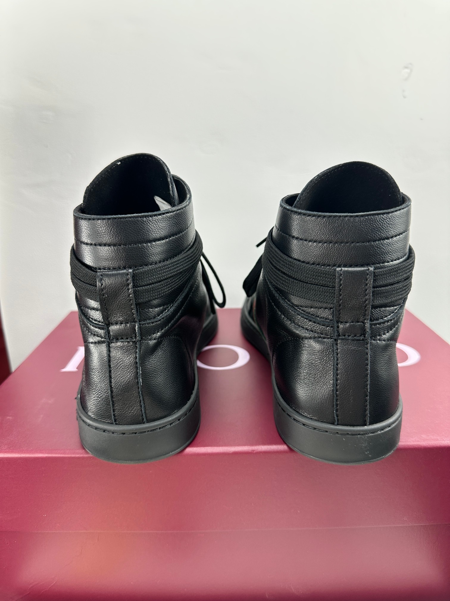 Cheap New Arrivals Gucci Sneakers Size 36-46 in 217146, $105 USD- [IB217146] - Replica Gucci Sneakers For Men