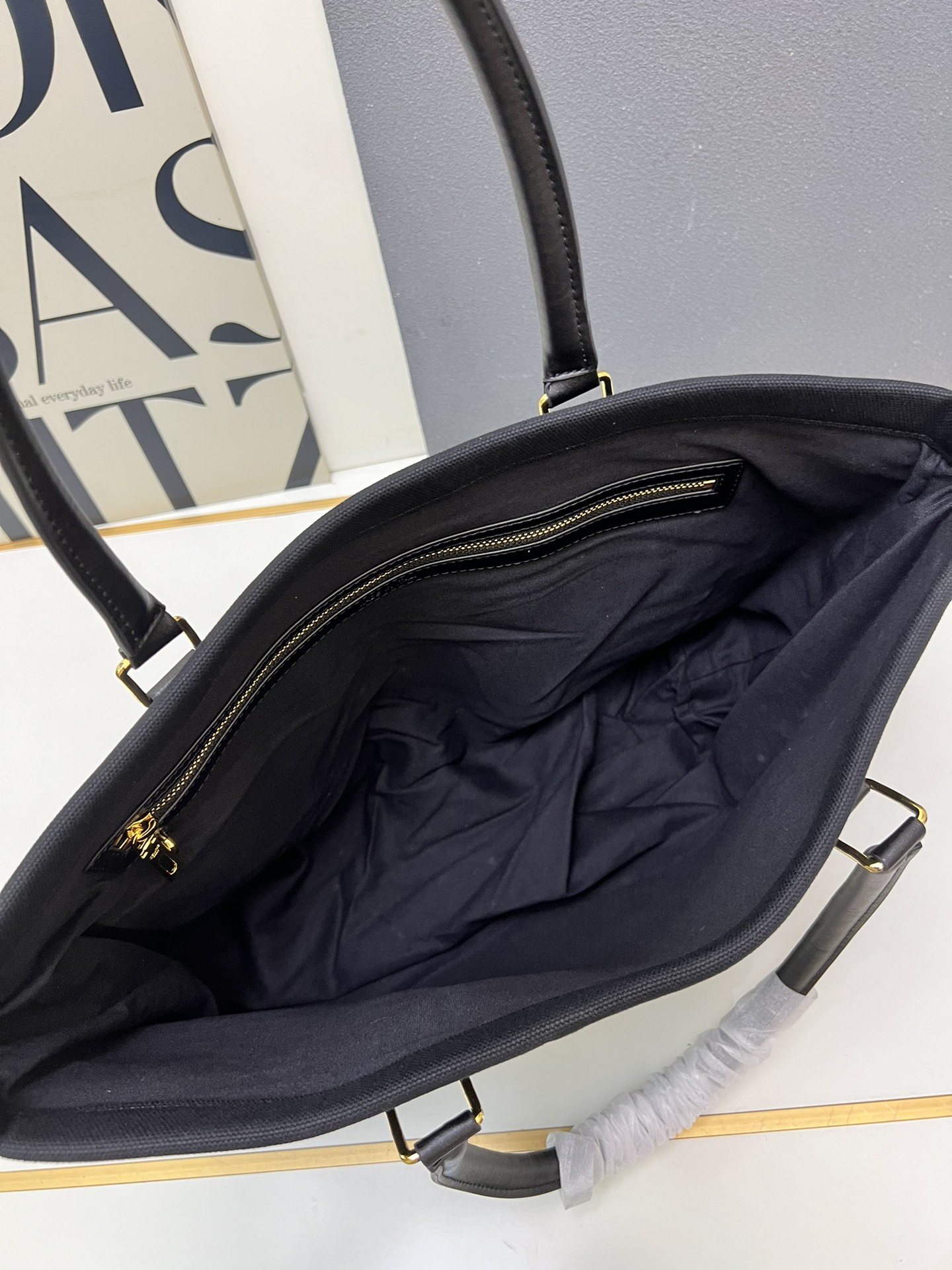 Cheap New Celine high-quality handbag in 217359, $105 USD- [IB217359] - Replica CELINE AAA Quality Handbags