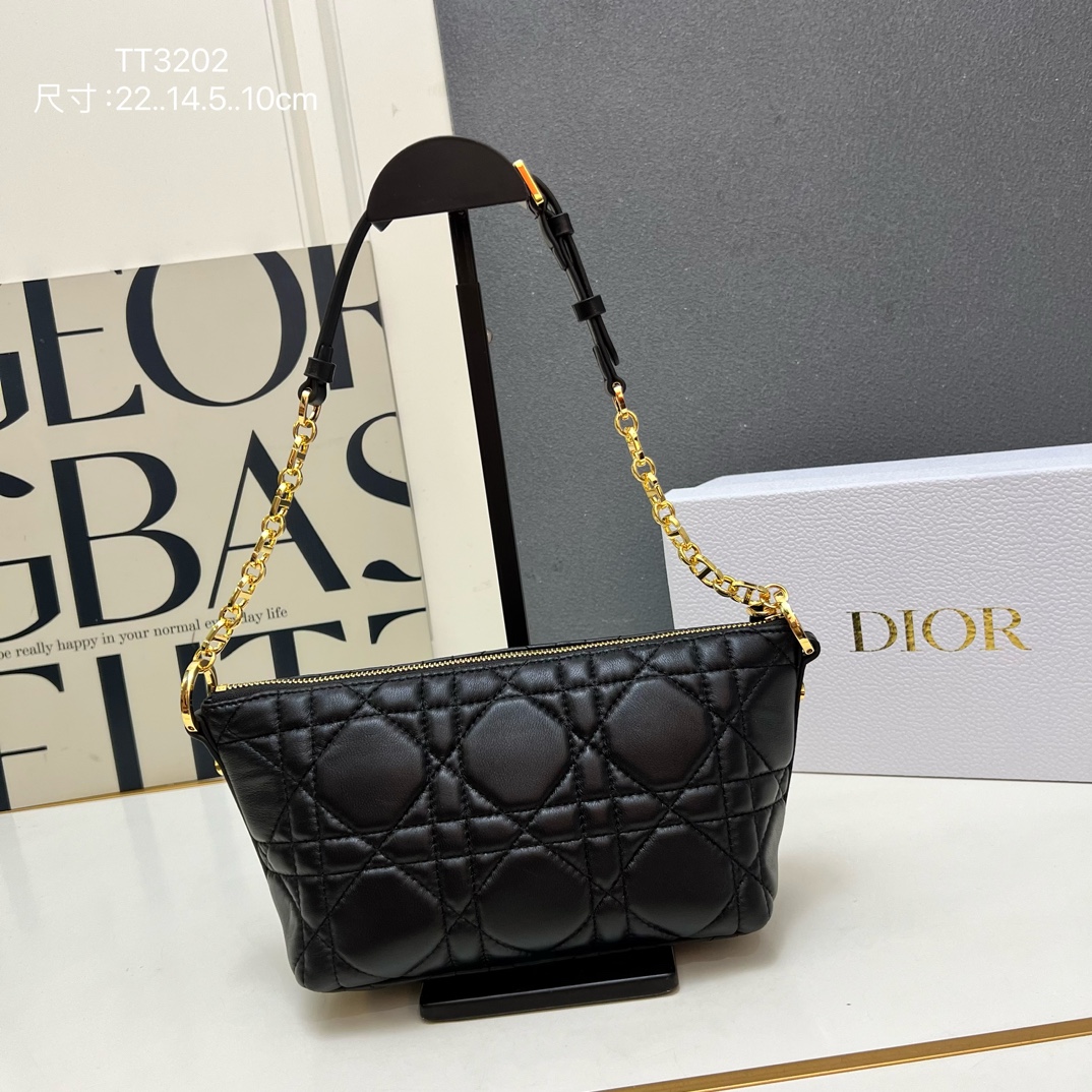Cheap New Dior high-quality handbag in 217395, $95 USD- [IB217395] - Replica Dior AAA Quality Handbags