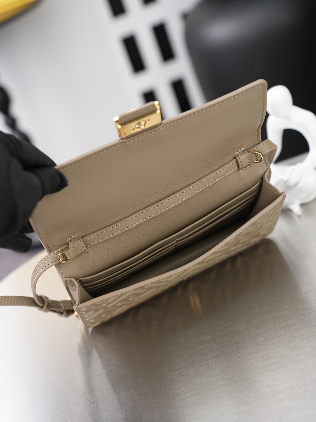 Cheap New  Fendi high-quality handbag in 217426, $150 USD- [IB217426] - Replica Fendi AAA+++ Handbags