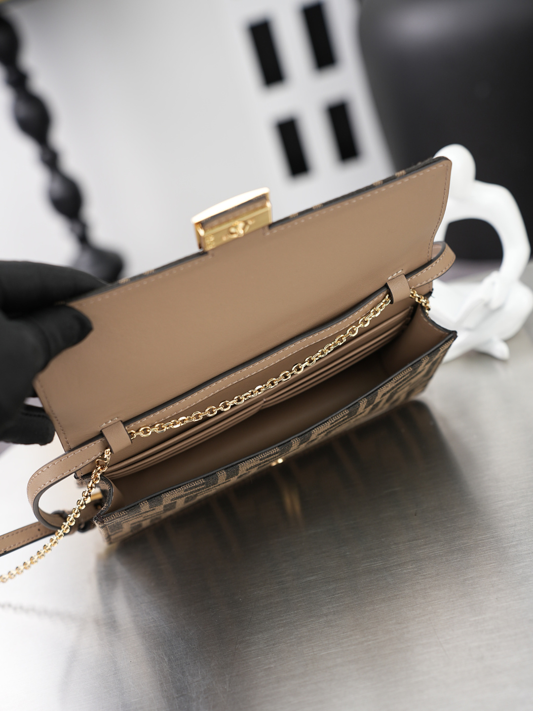 Cheap New  Fendi high-quality handbag in 217427, $145 USD- [IB217427] - Replica Fendi AAA+++ Handbags