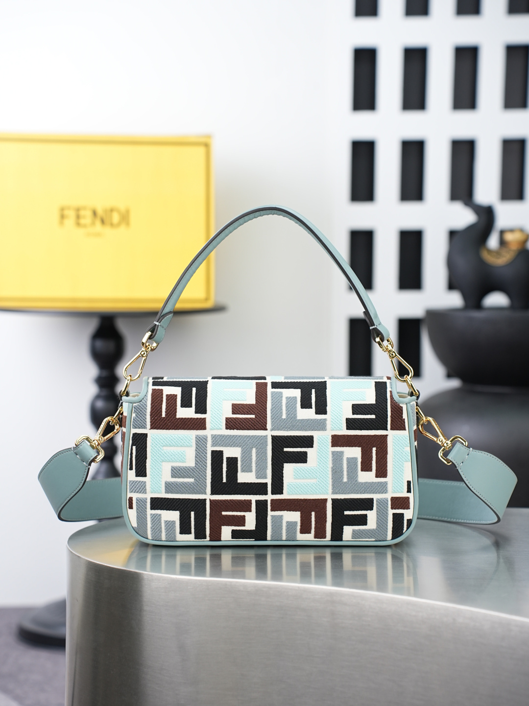 Cheap New  Fendi high-quality handbag in 217431, $160 USD- [IB217431] - Replica Fendi AAA+++ Handbags