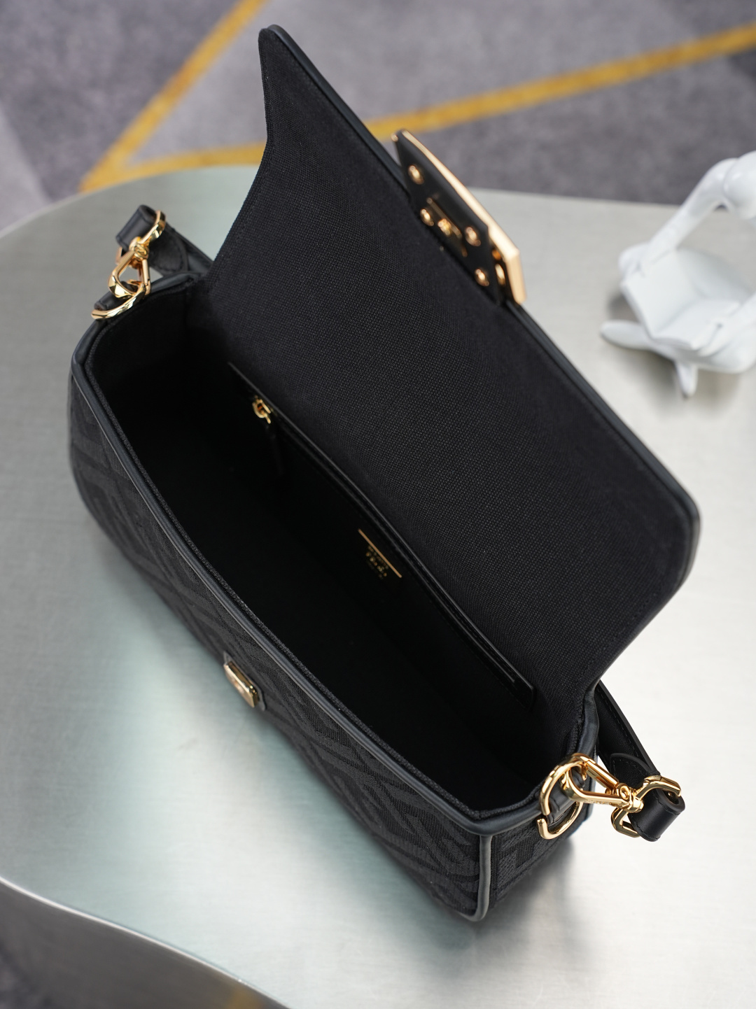 Cheap New  Fendi high-quality handbag in 217435, $160 USD- [IB217435] - Replica Fendi AAA+++ Handbags
