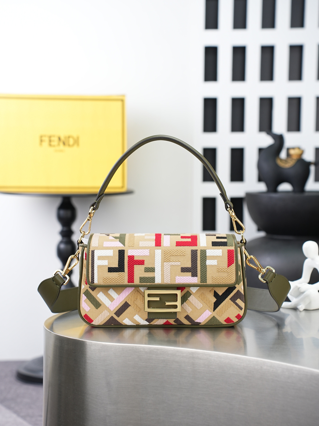 Cheap New  Fendi high-quality handbag in 217437, $160 USD- [IB217437] - Replica Fendi AAA+++ Handbags