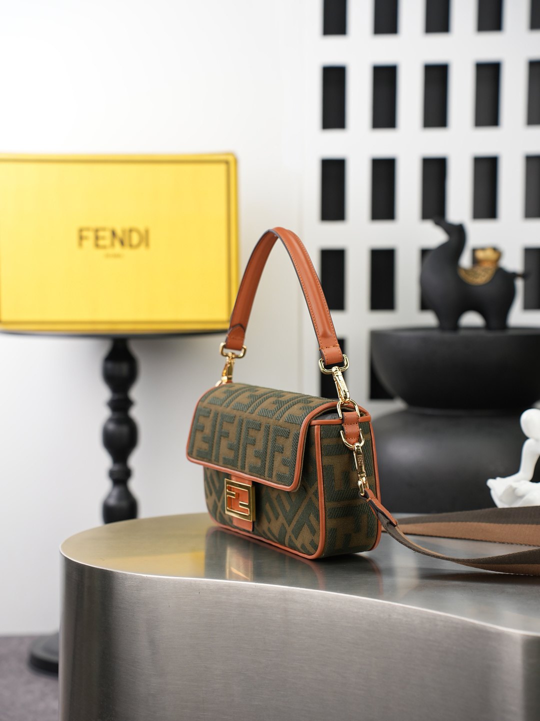 Cheap New  Fendi high-quality handbag in 217439, $160 USD- [IB217439] - Replica Fendi AAA+++ Handbags