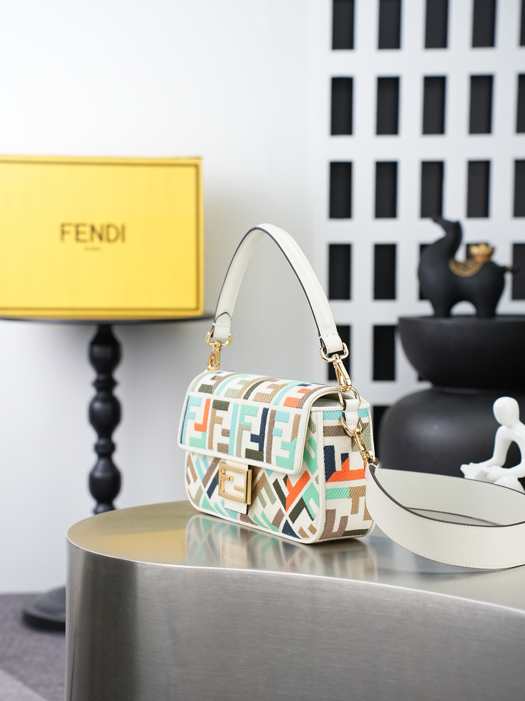 Cheap New  Fendi high-quality handbag in 217440, $160 USD- [IB217440] - Replica Fendi AAA+++ Handbags