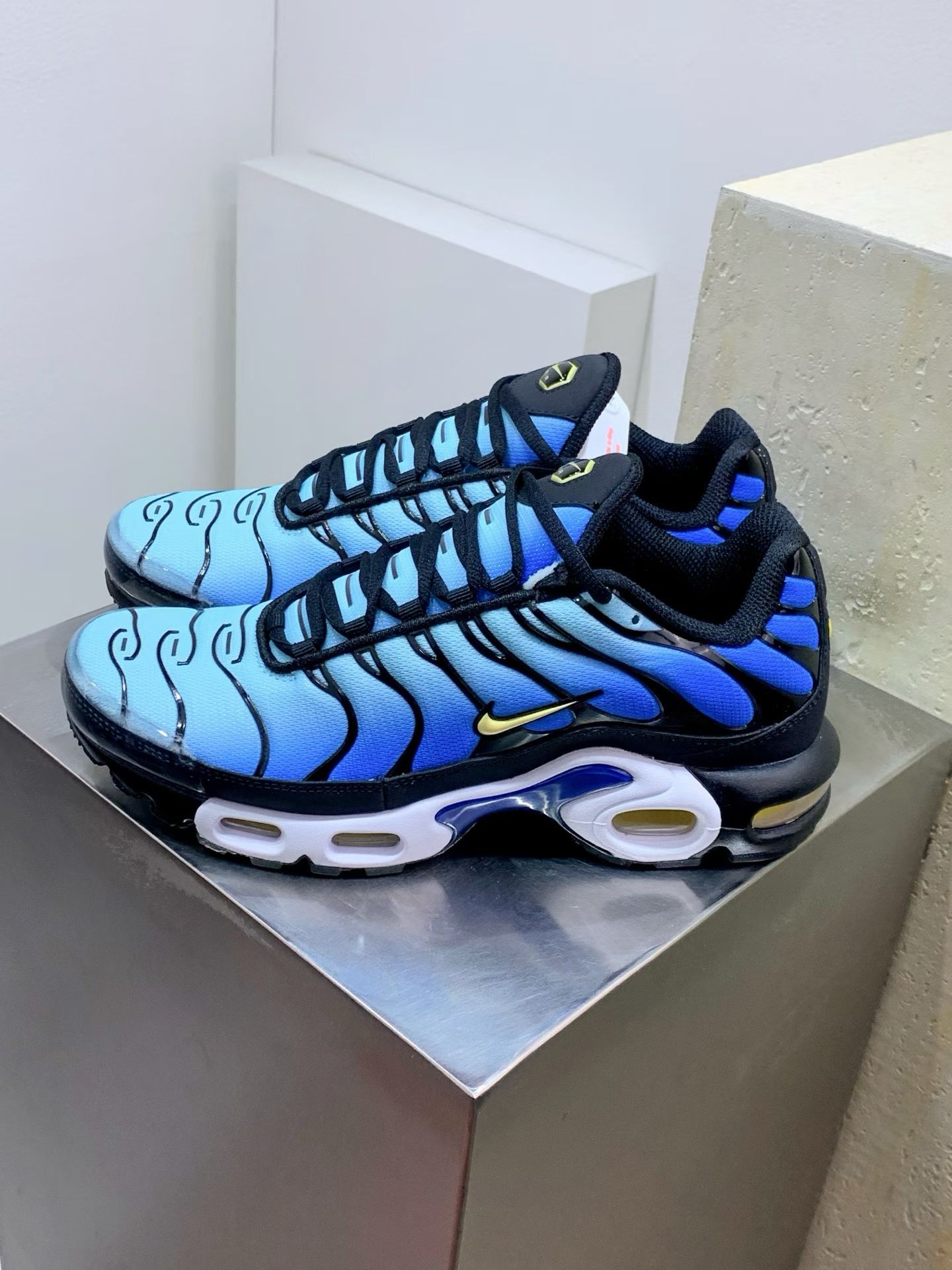 Cheap Nike Vapormax TN Plus Shoes in 217470, $75 USD- [IB217470] - Replica Nike Vapormax TN Plus Shoes for Men