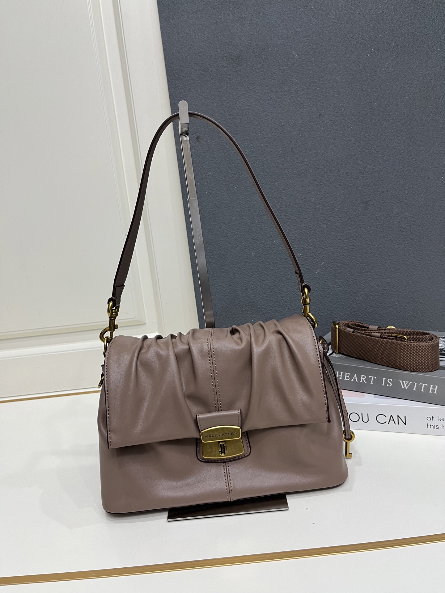 Cheap New Marc Jacobs high-quality handbag in 217496, $115 USD- [IB217496] - Replica Marc Jacobs Bags