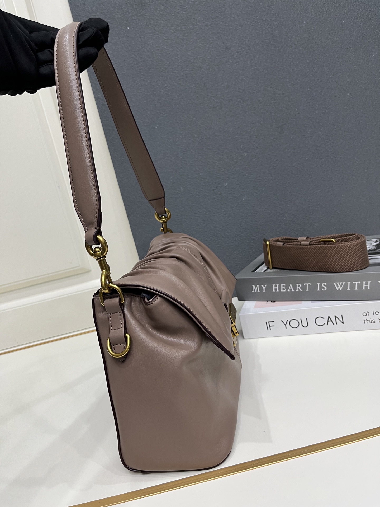 Cheap New Marc Jacobs high-quality handbag in 217496, $115 USD- [IB217496] - Replica Marc Jacobs Bags