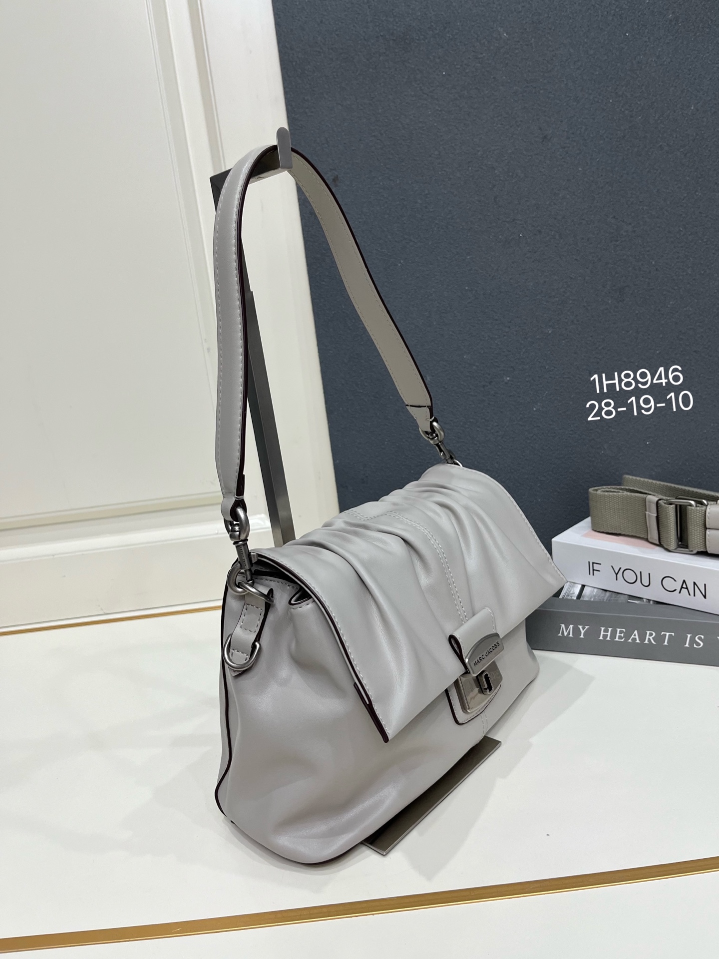 Cheap New Marc Jacobs high-quality handbag in 217500, $115 USD- [IB217500] - Replica Marc Jacobs Bags