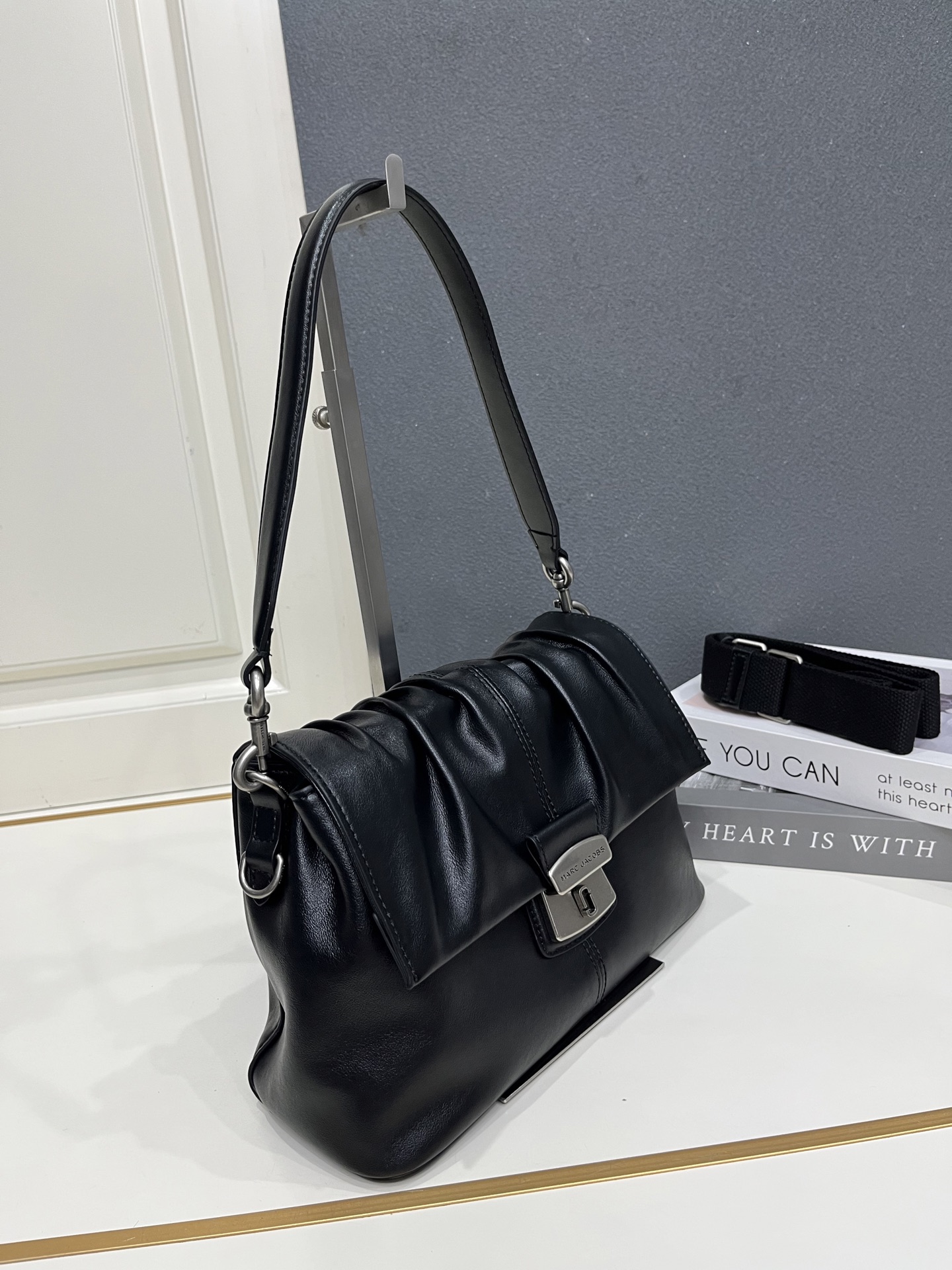 Cheap New Marc Jacobs high-quality handbag in 217501, $115 USD- [IB217501] - Replica Marc Jacobs Bags