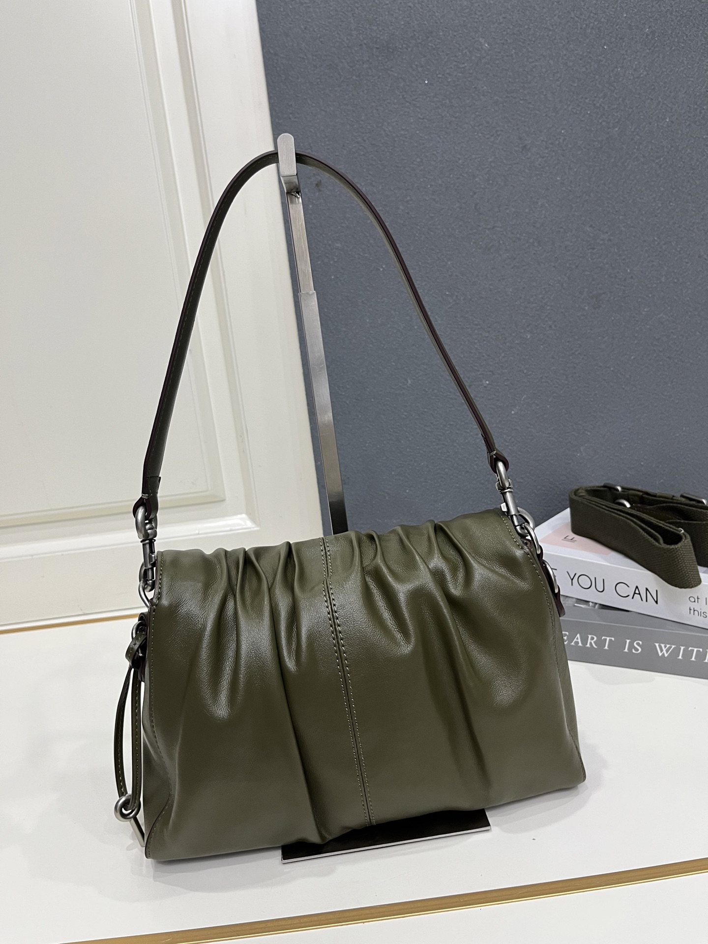 Cheap New Marc Jacobs high-quality handbag in 217505, $115 USD- [IB217505] - Replica Marc Jacobs Bags