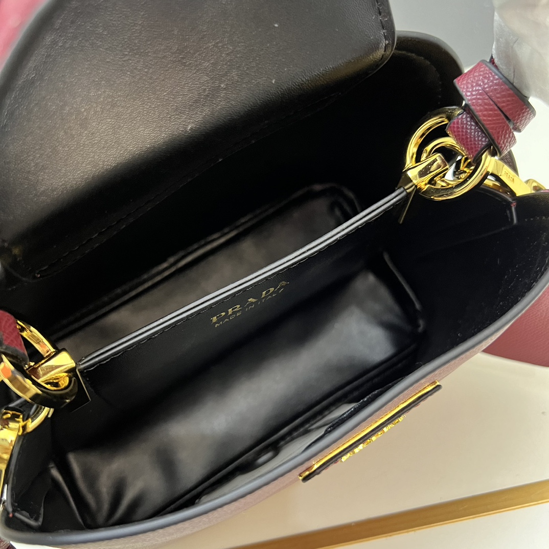 Cheap New Proda high-quality handbag in 217511, $115 USD- [IB217511] - Replica Proda High quality Handbags