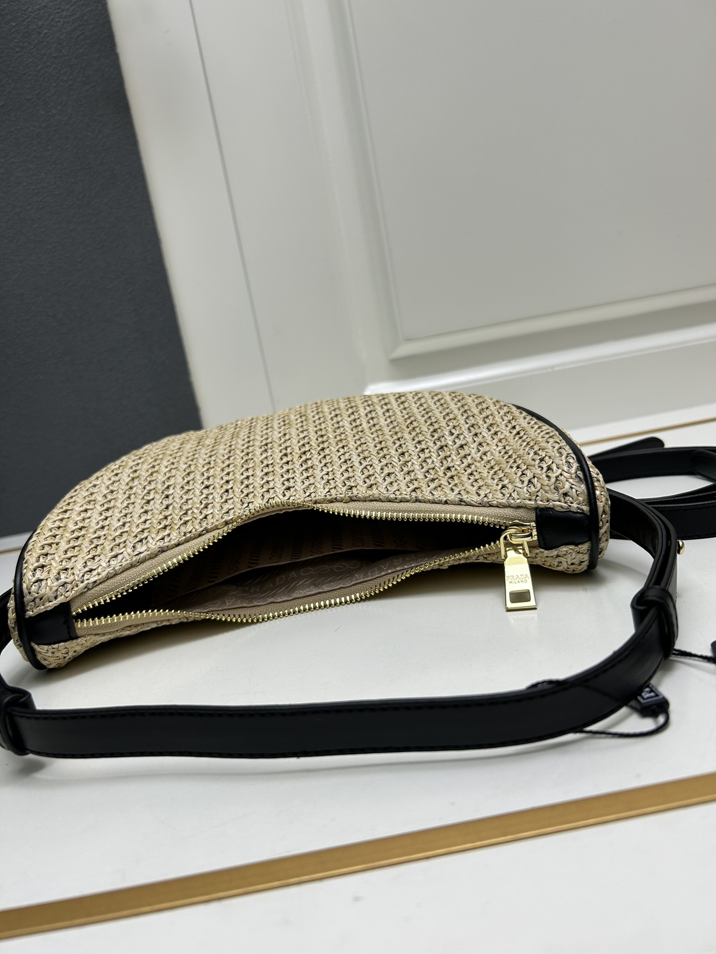 Cheap New Prada high-quality handbag in 217518, $100 USD- [IB217518] - Replica Proda High quality Handbags