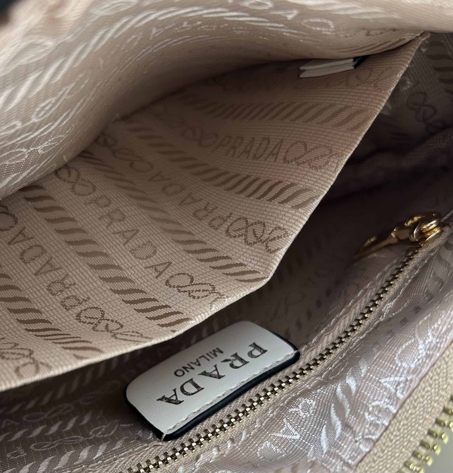 Cheap New Prada high-quality handbag in 217519, $100 USD- [IB217519] - Replica Proda High quality Handbags