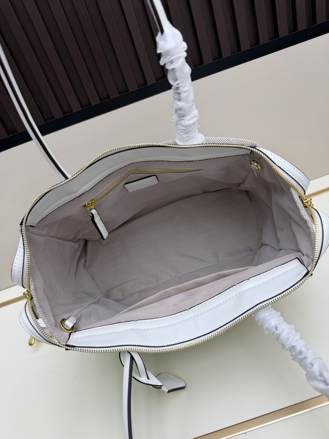 Cheap New Prada high-quality handbag in 217527, $115 USD- [IB217527] - Replica Proda High quality Handbags