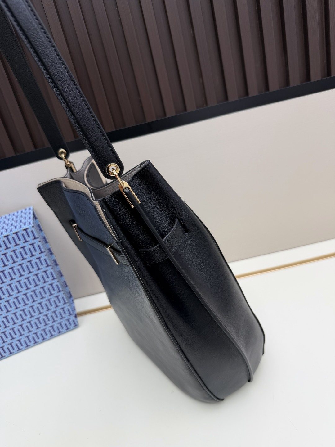 Cheap New Tory Burch high-quality handbag in 217528, $115 USD- [IB217528] - Replica Tory Burch Bags