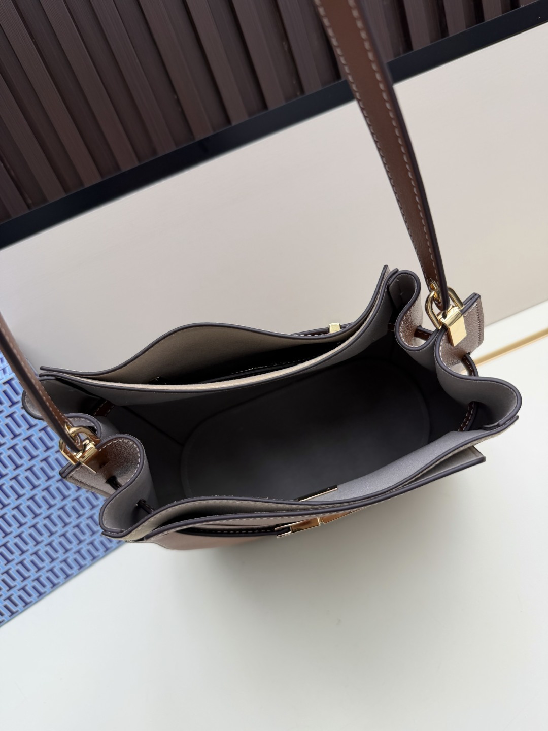 Cheap New Tory Burch high-quality handbag in 217529, $115 USD- [IB217529] - Replica Tory Burch Bags