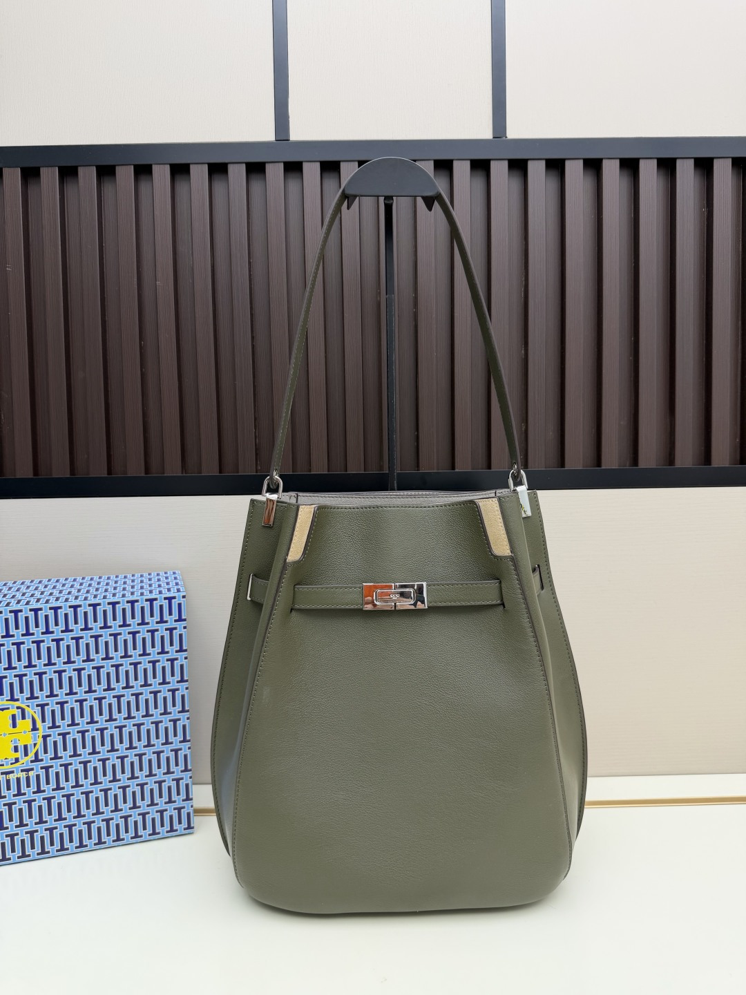 Cheap New Tory Burch high-quality handbag in 217530, $115 USD- [IB217530] - Replica Tory Burch Bags