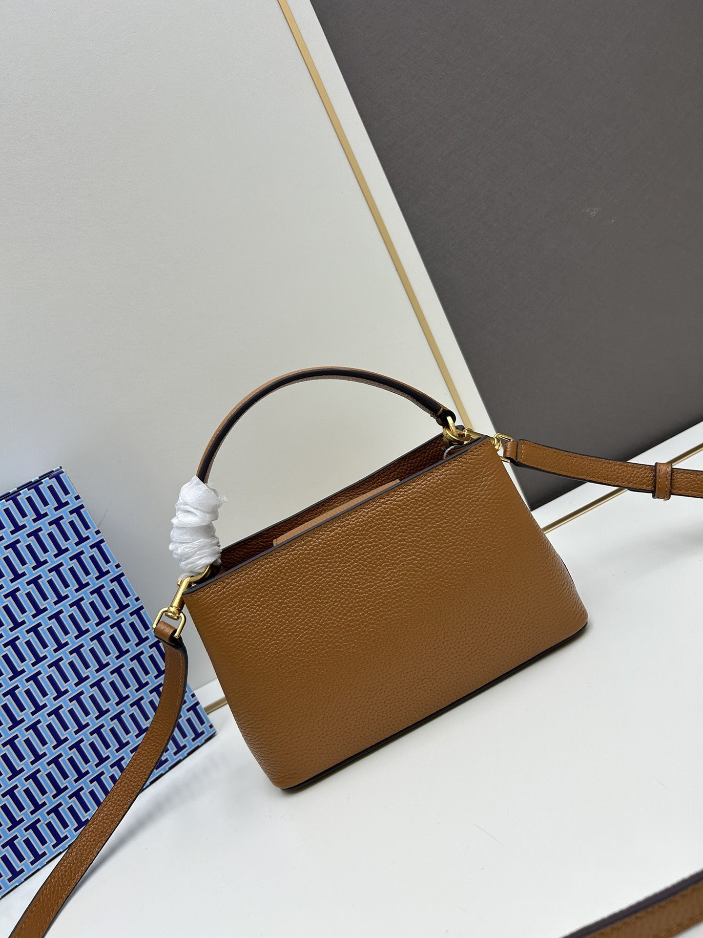 Cheap New Tory Burch high-quality handbag in 217551, $105 USD- [IB217551] - Replica Tory Burch Bags
