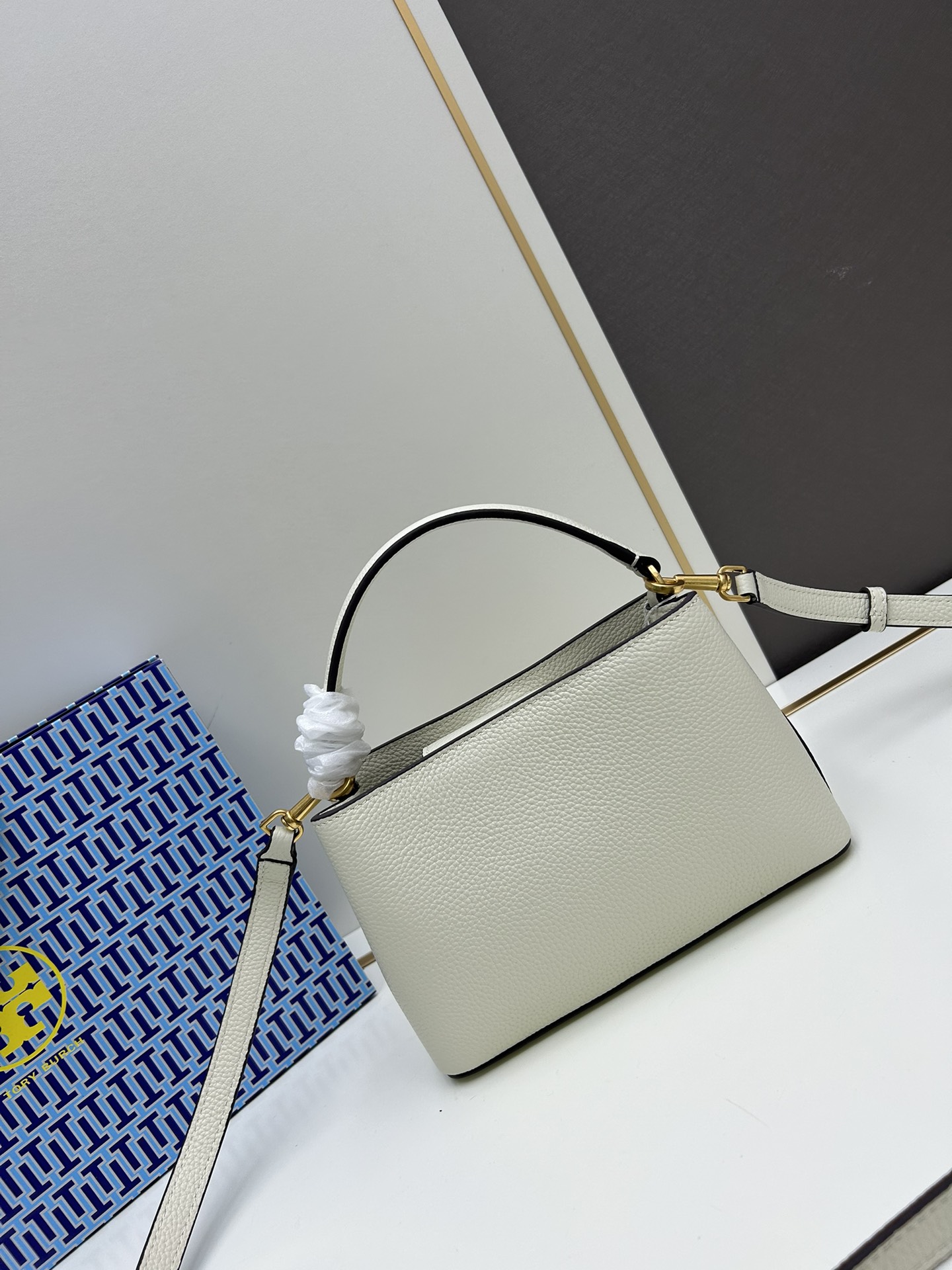 Cheap New Tory Burch high-quality handbag in 217552, $105 USD- [IB217552] - Replica Tory Burch Bags