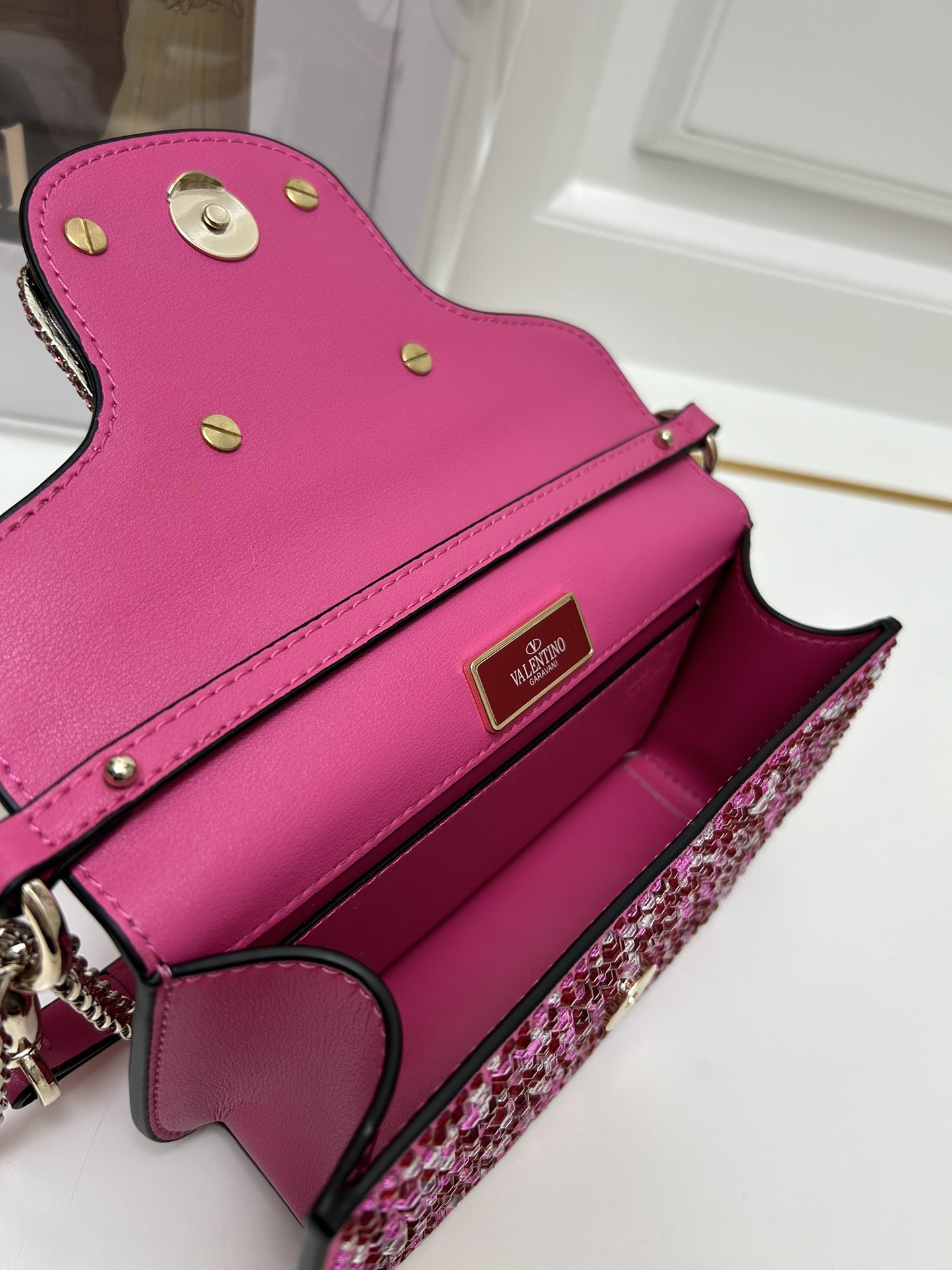 Cheap New Valentino high-quality handbag in 217564, $115 USD- [IB217564] - Replica Valentino AAA quality Handbags