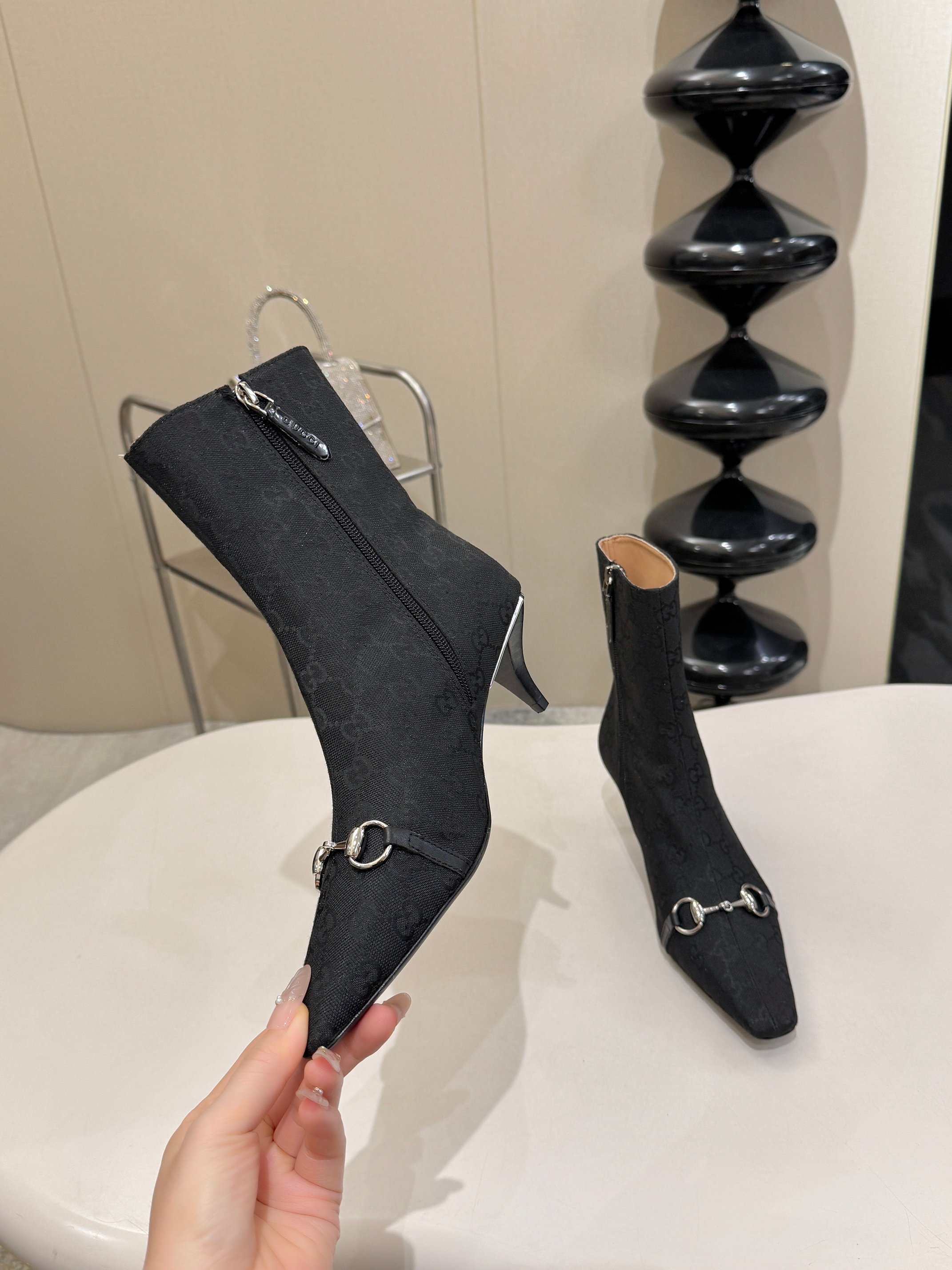 Cheap Gucci Boots For Women in 217849, $120 USD- [IB217849] - Replica Gucci Boots For Women
