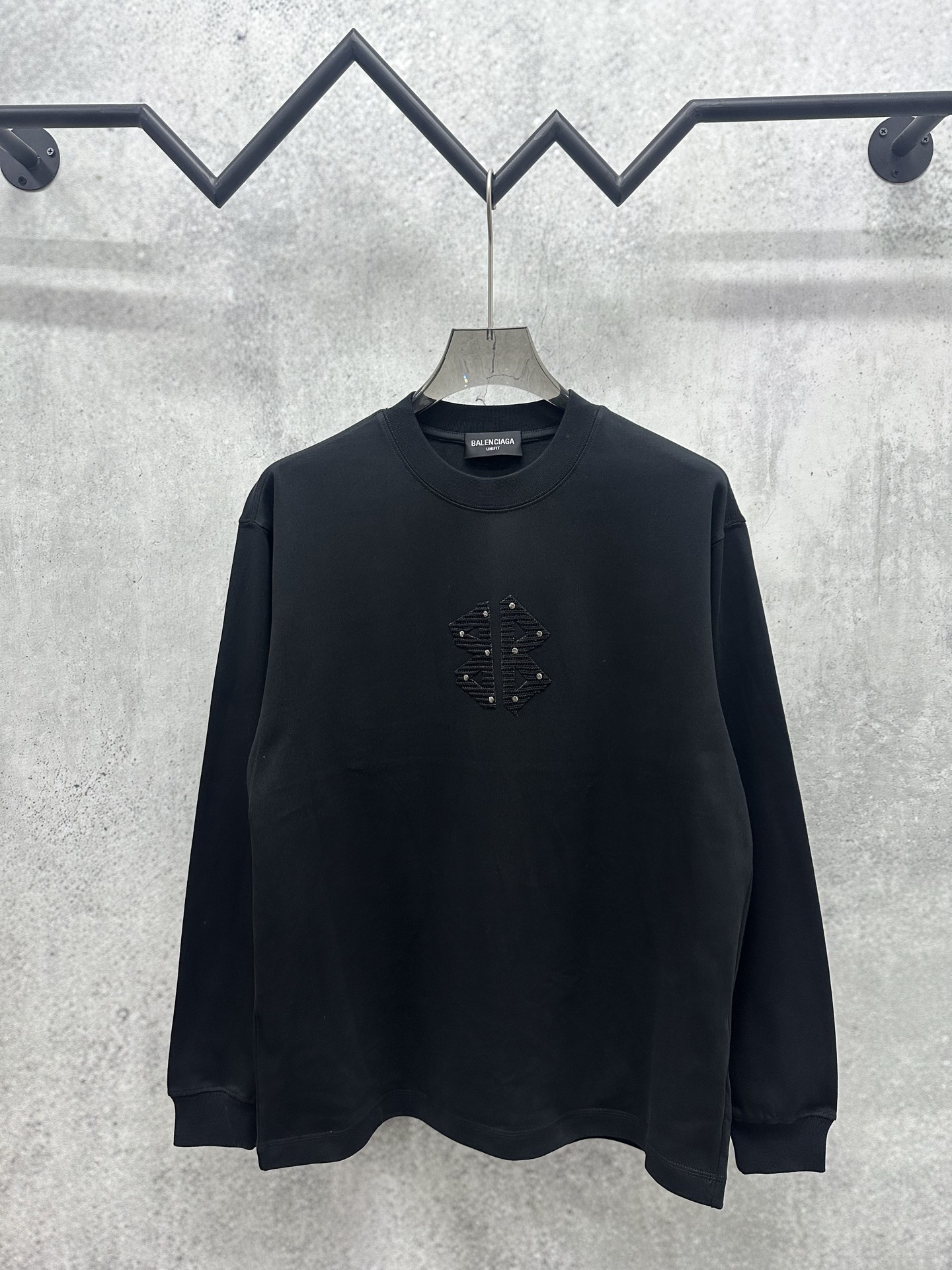 Cheap Balenciaga Long Sleeve T-Shirts in 217858, $30 USD- [IB217858] - Replica Balenciaga Long Sleeve T-Shirts